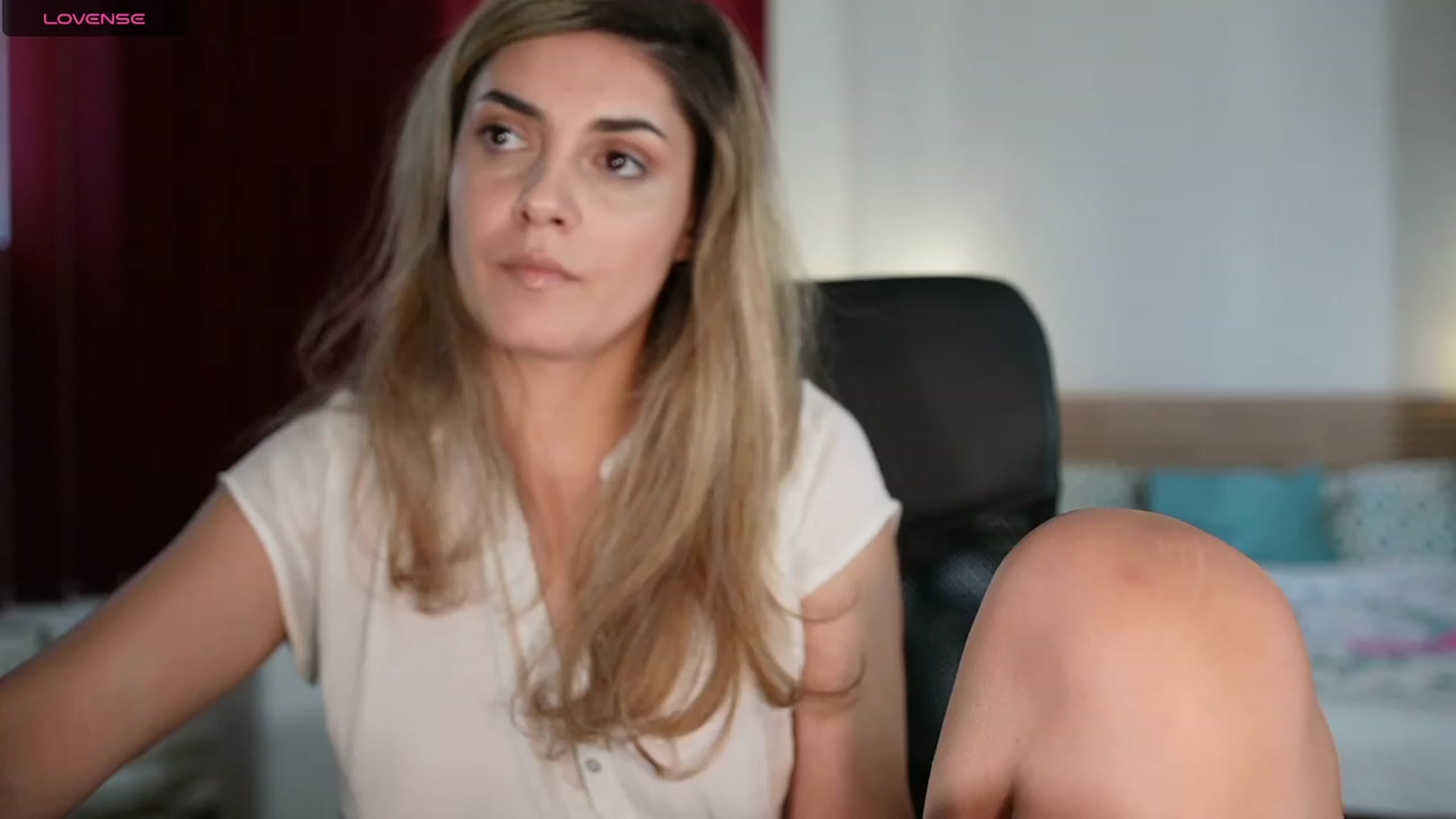 Gallery image thumbnail from Allie_Synn's myfreecams stream on, 08/23/2023, 15:17 image 15 of 20