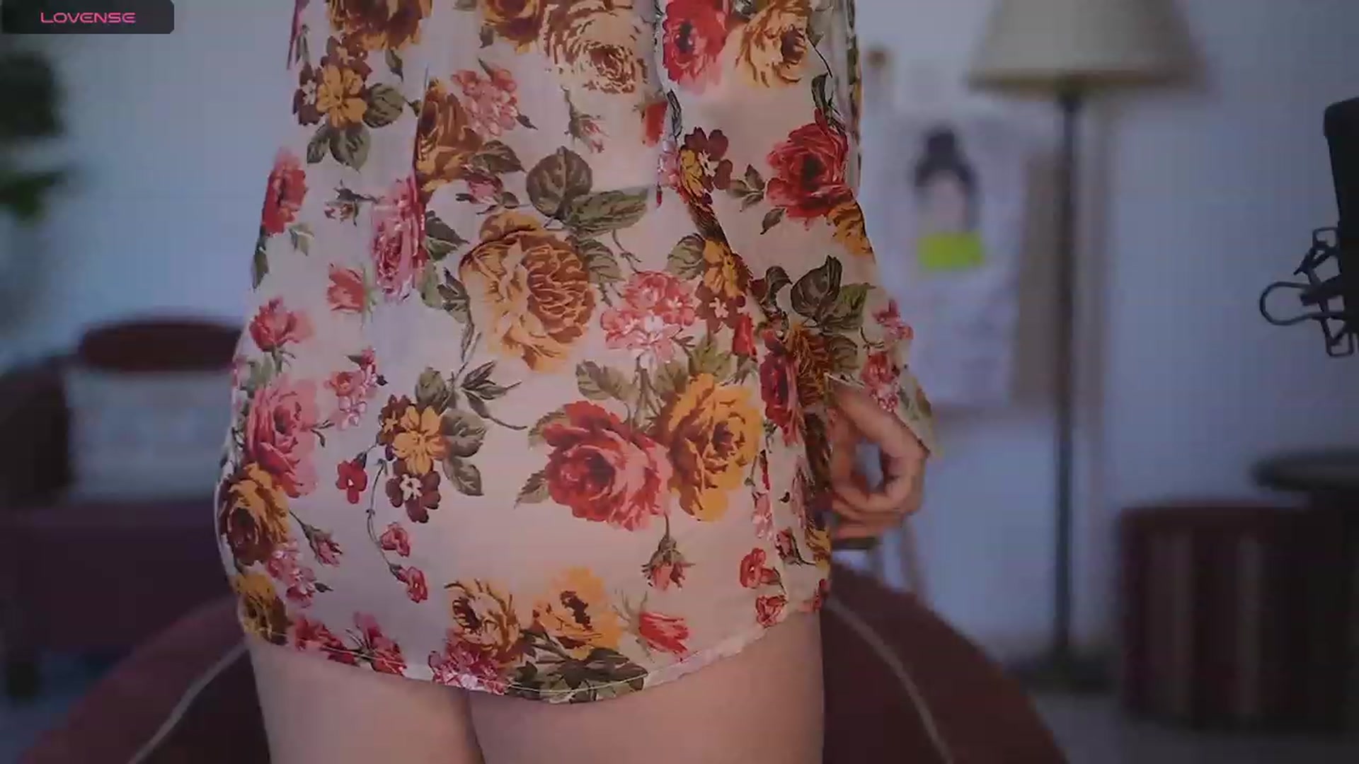 Gallery image thumbnail from Allie_Synn's myfreecams stream on, 09/22/2023, 10:07 image 10 of 20