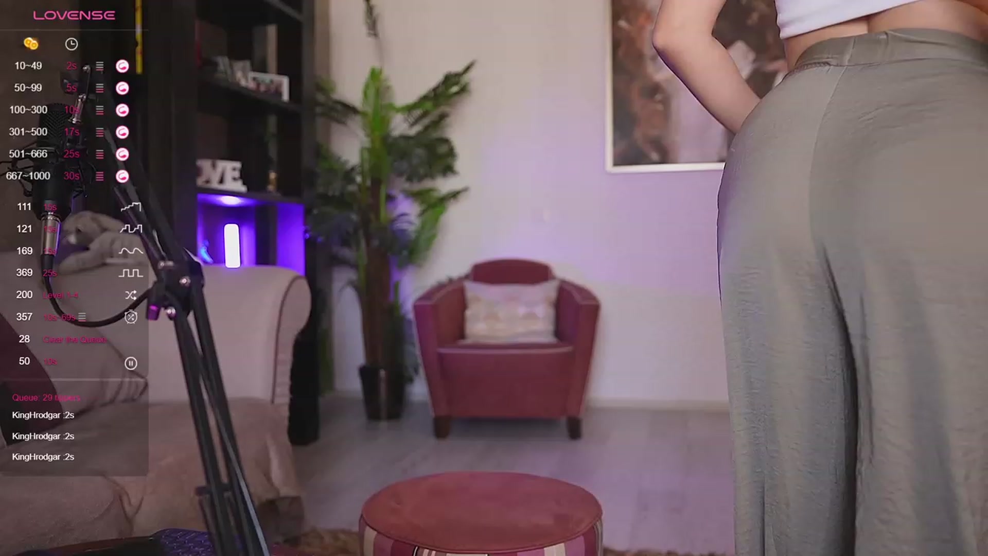Gallery image thumbnail from Allie_Synn's myfreecams stream on, 10/06/2023, 09:21 image 11 of 20