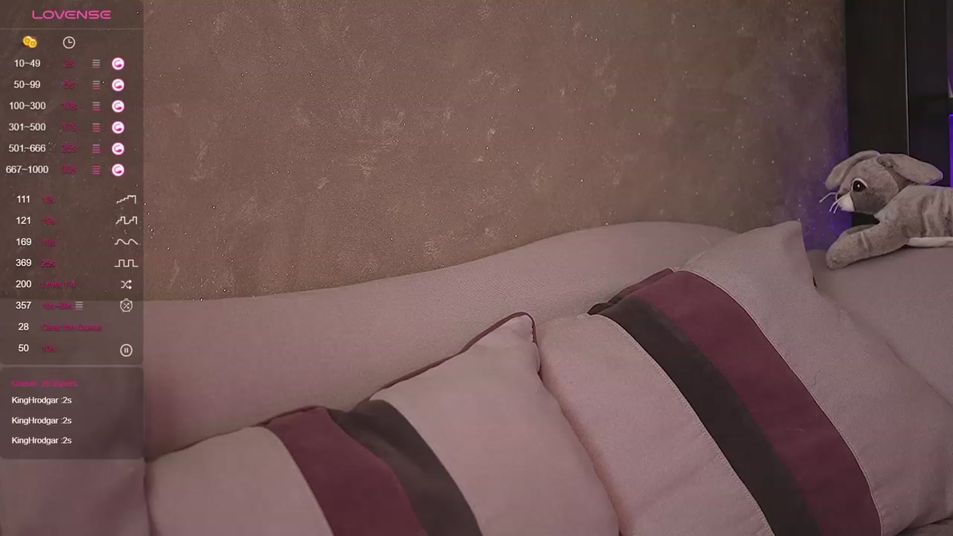 Gallery image thumbnail from Allie_Synn's myfreecams stream on, 10/06/2023, 09:21 image 2 of 20