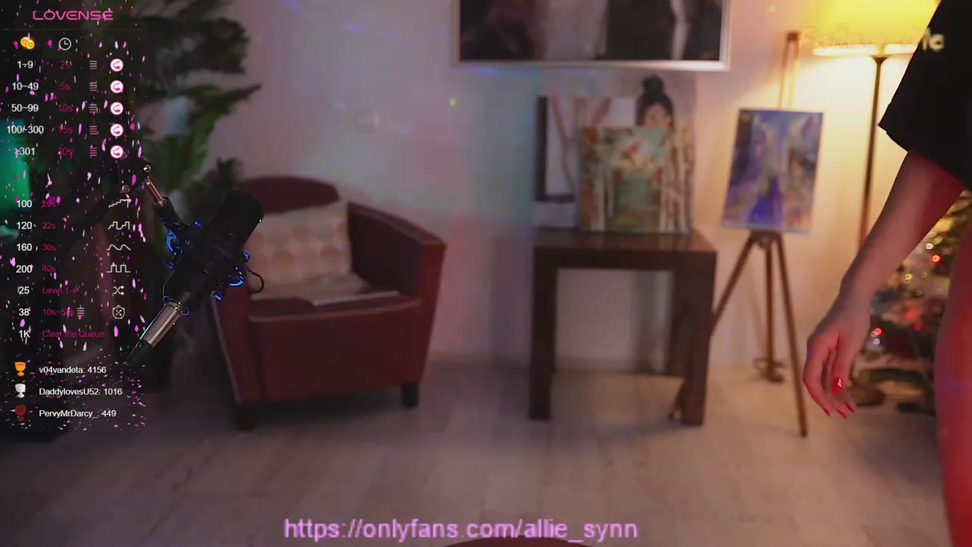 Gallery image thumbnail from Allie_Synn's myfreecams stream on, 12/18/2023, 08:29 image 13 of 20