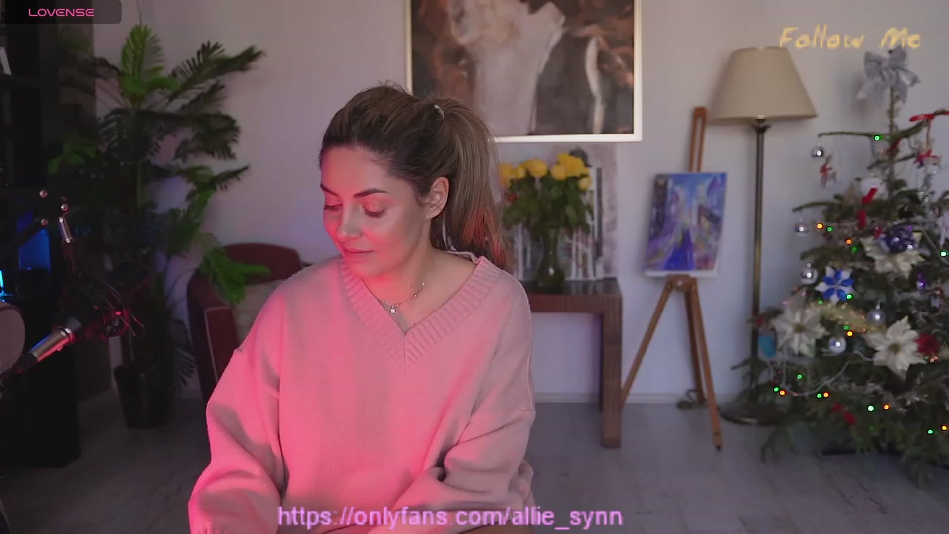 Gallery image thumbnail from Allie_Synn's myfreecams stream on, 12/27/2023, 12:20 image 6 of 20
