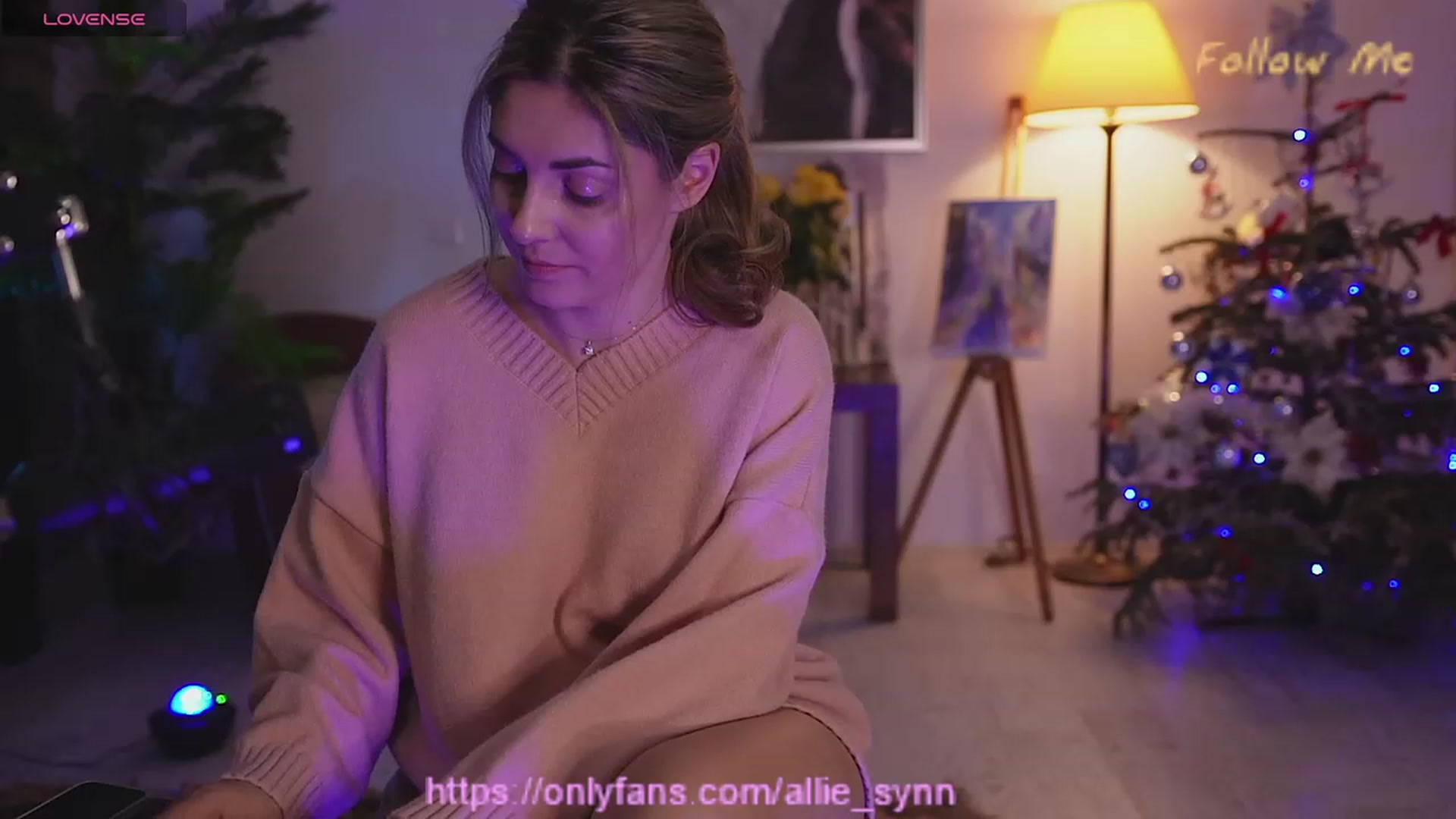 Gallery image thumbnail from Allie_Synn's myfreecams stream on, 12/27/2023, 16:37 image 18 of 20