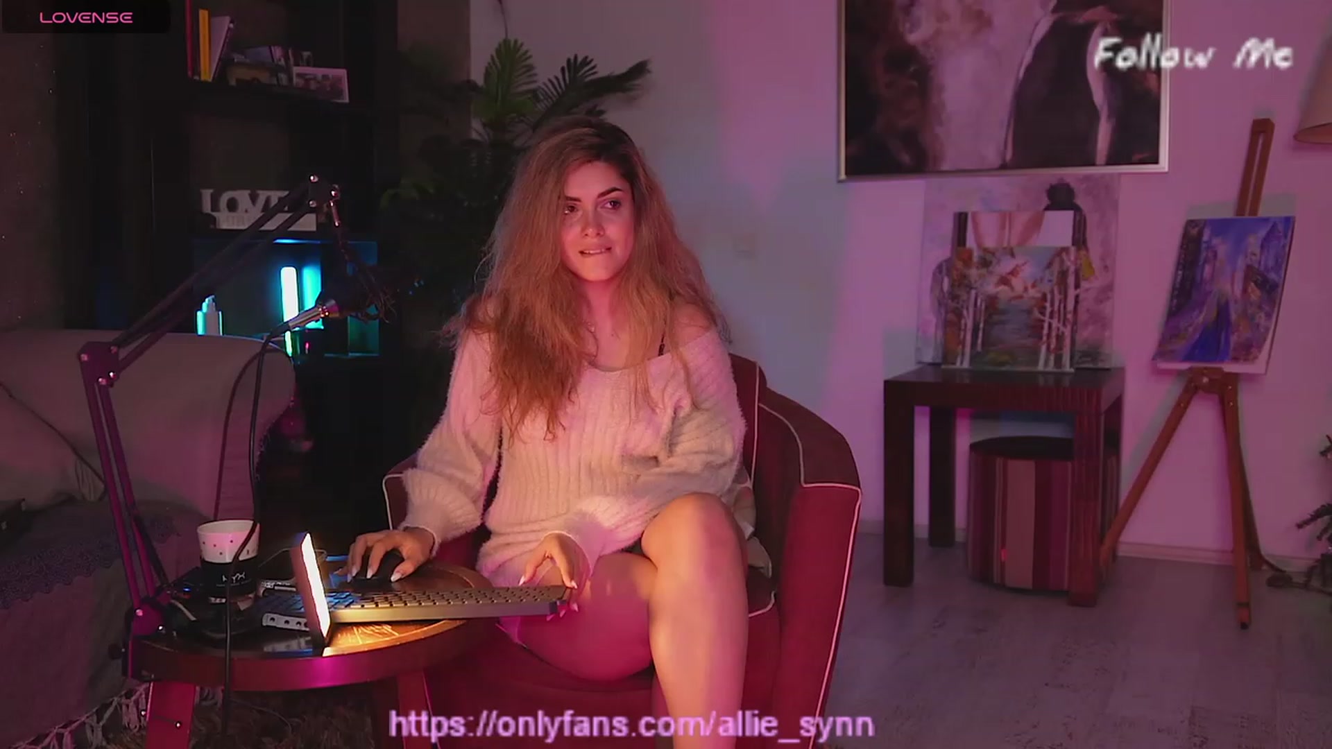 Gallery image thumbnail from Allie_Synn's myfreecams stream on, 12/29/2023, 15:43 image 18 of 20