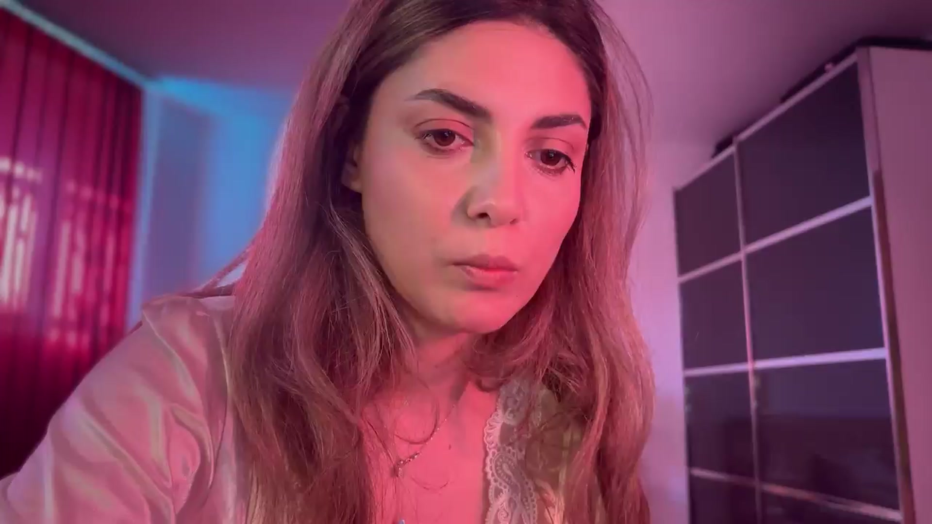 Gallery image thumbnail from Allie_Synn's myfreecams stream on, 03/23/2024, 11:15 image 5 of 20