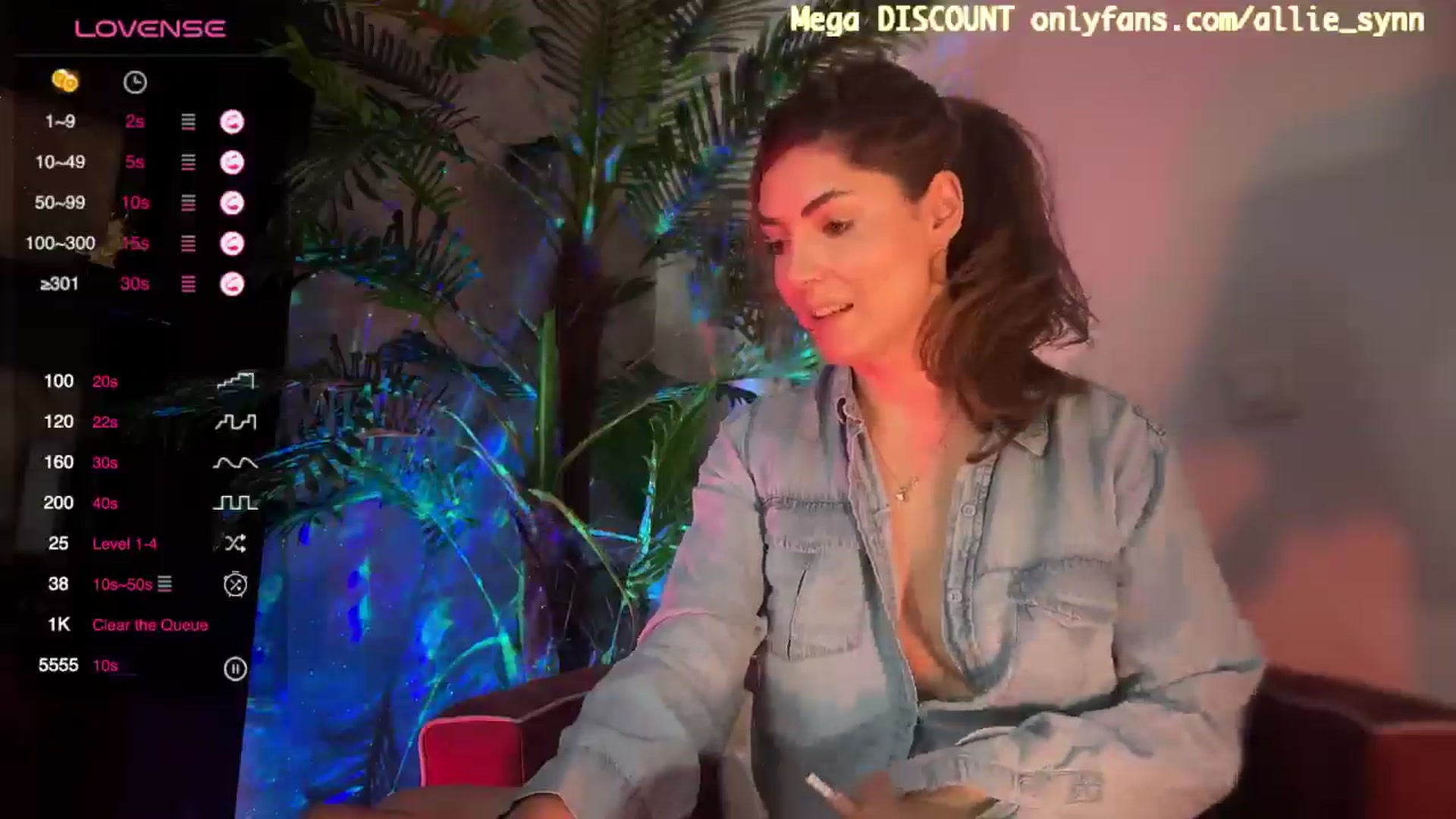 Gallery image thumbnail from Allie_Synn's myfreecams stream on, 05/25/2024, 09:41 image 14 of 20