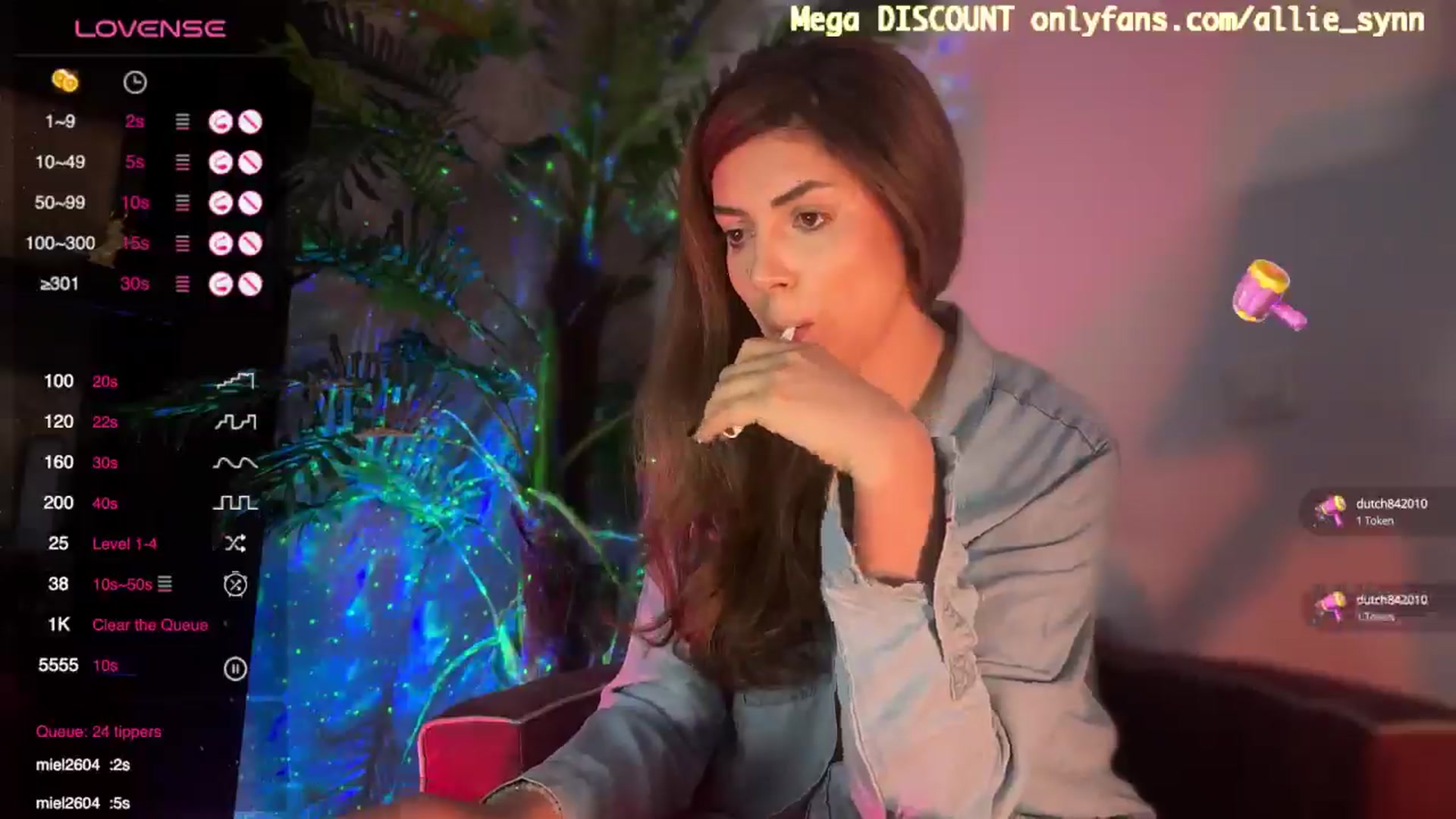 Gallery image thumbnail from Allie_Synn's myfreecams stream on, 05/25/2024, 09:41 image 12 of 20