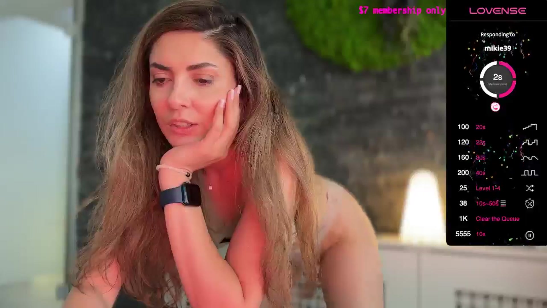 Gallery image thumbnail from Allie_Synn's myfreecams stream on, 06/18/2024, 10:49 image 19 of 20