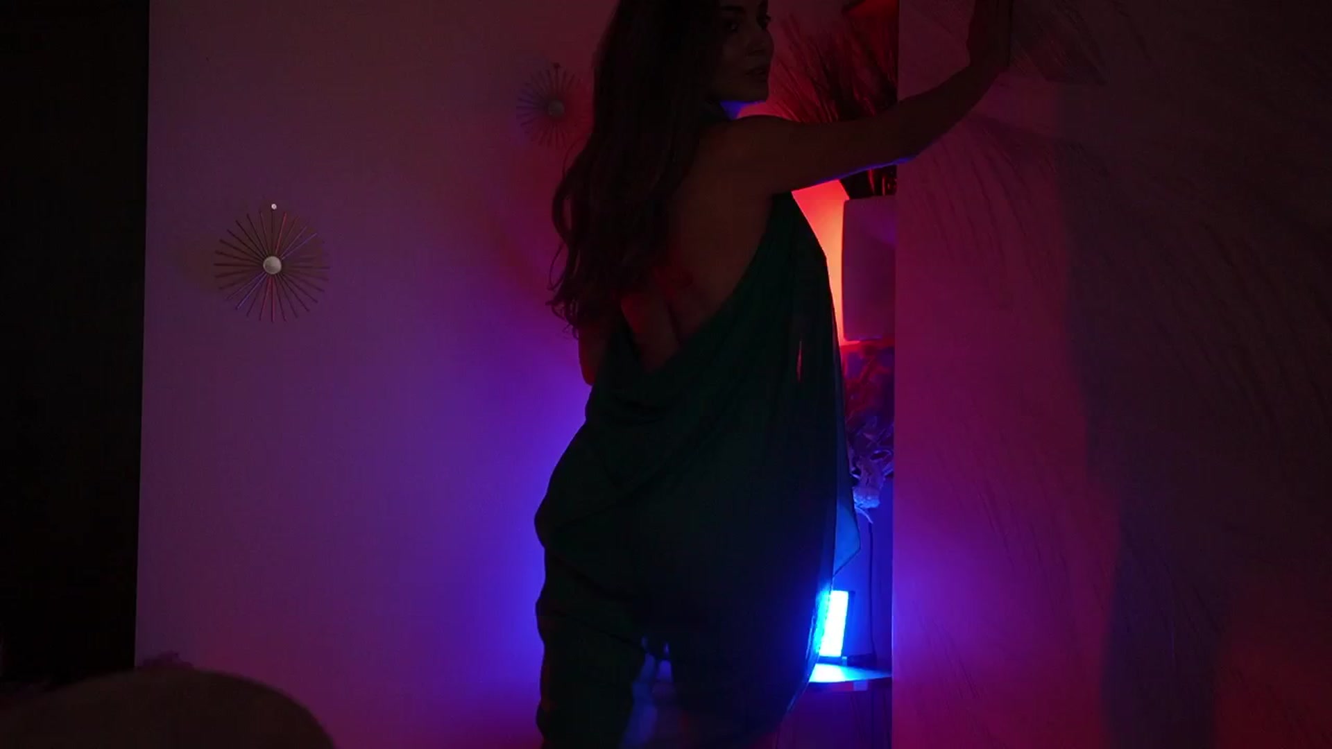 Gallery image thumbnail from Allie_Synn's myfreecams stream on, 10/28/2024, 06:31 image 13 of 20