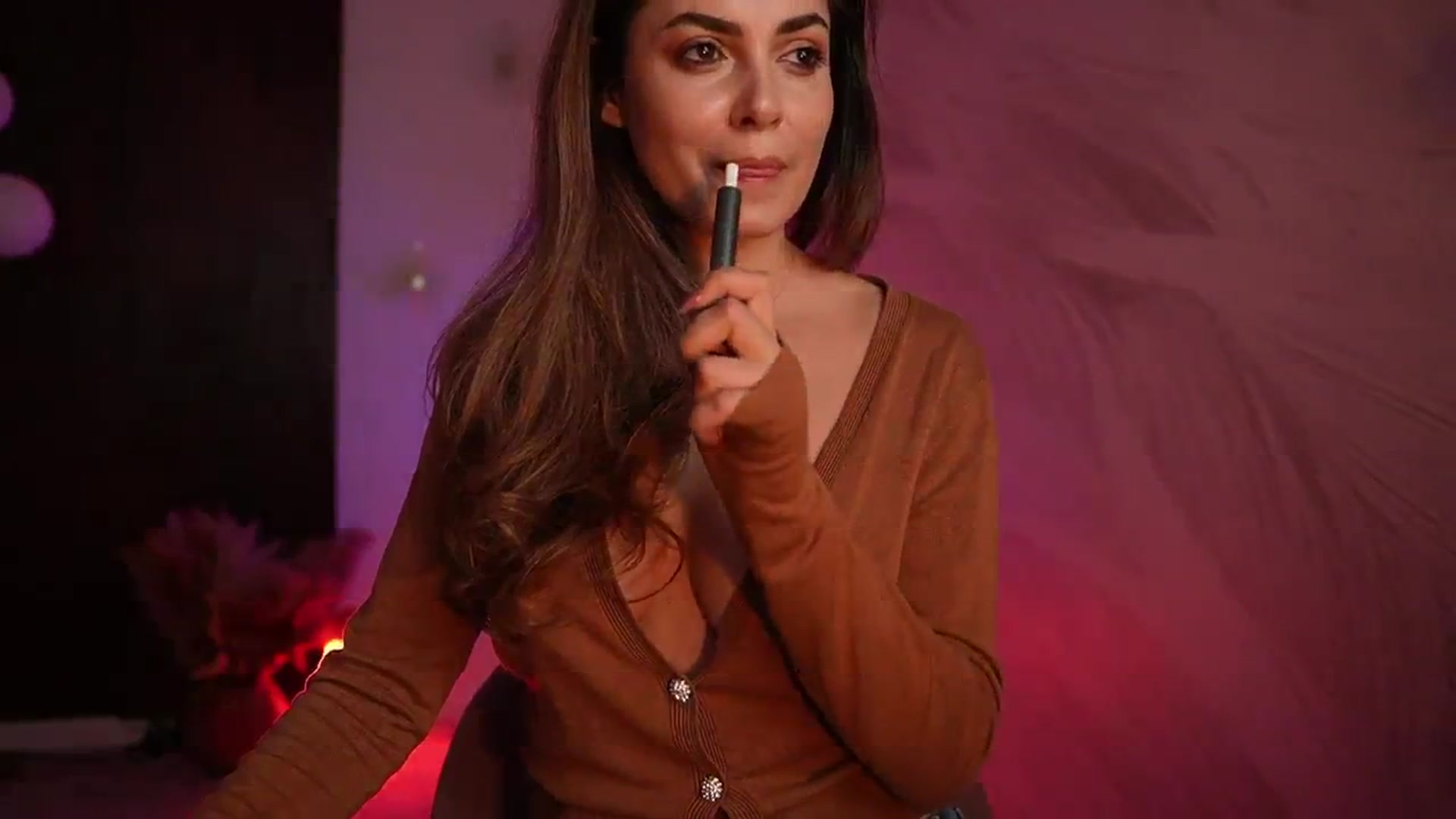 Gallery image thumbnail from Allie_Synn's myfreecams stream on, 10/28/2024, 08:14 image 3 of 20