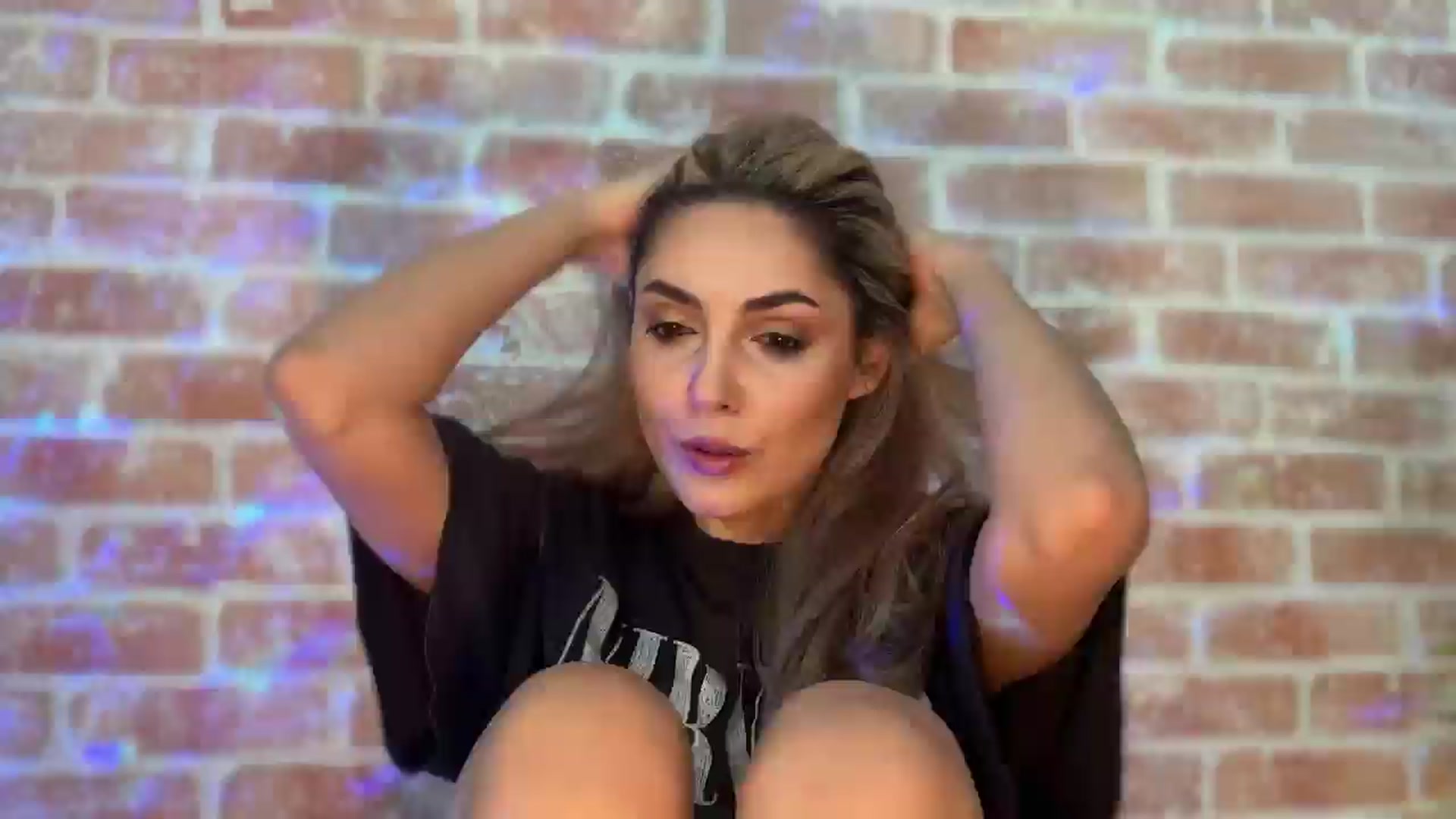Gallery image thumbnail from Allie_Synn's myfreecams stream on, 12/12/2024, 13:06 image 2 of 20