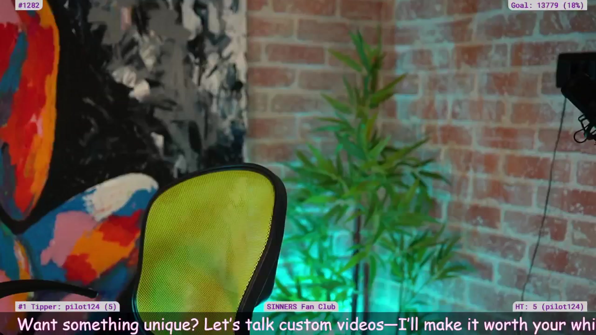 Gallery image thumbnail from Allie_Synn's myfreecams stream on, 01/28/2025, 08:19 image 5 of 20