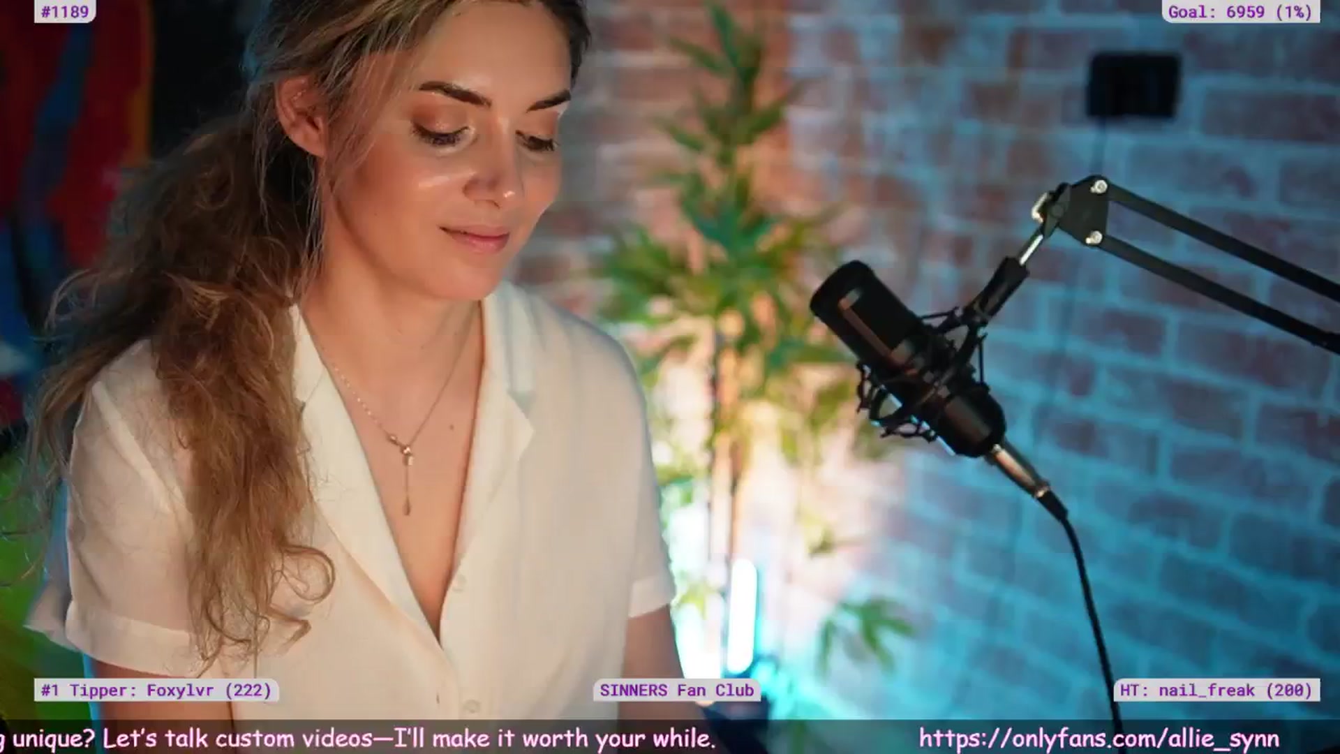 Gallery image thumbnail from Allie_Synn's myfreecams stream on, 01/30/2025, 07:10 image 3 of 20