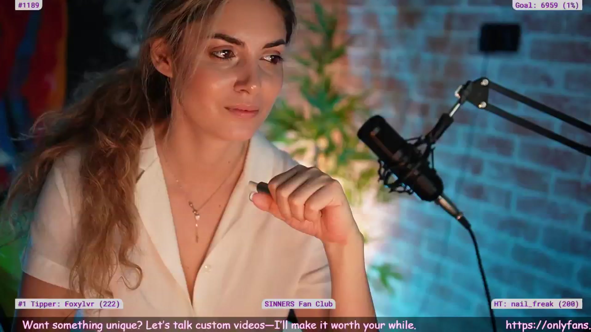 Gallery image thumbnail from Allie_Synn's myfreecams stream on, 01/30/2025, 07:10 image 9 of 20