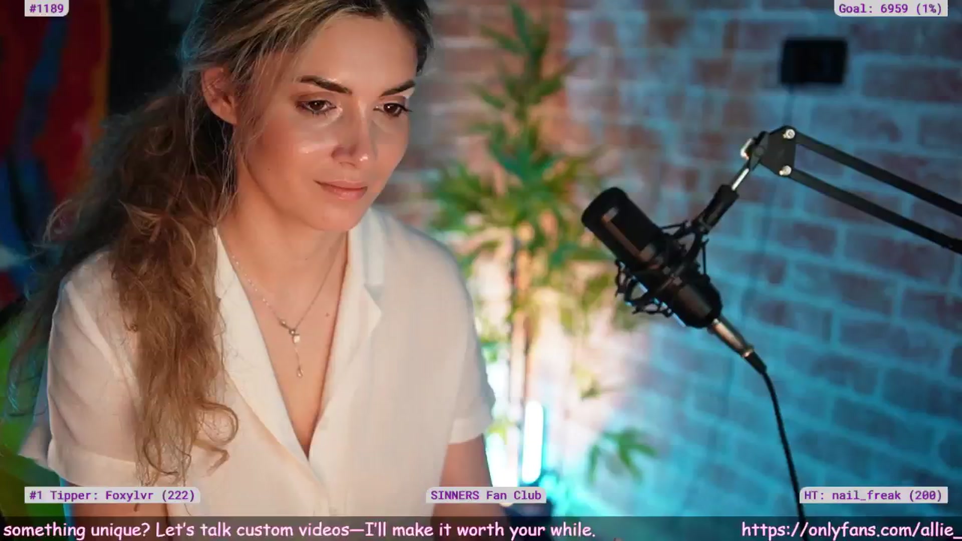Gallery image thumbnail from Allie_Synn's myfreecams stream on, 01/30/2025, 07:10 image 6 of 20