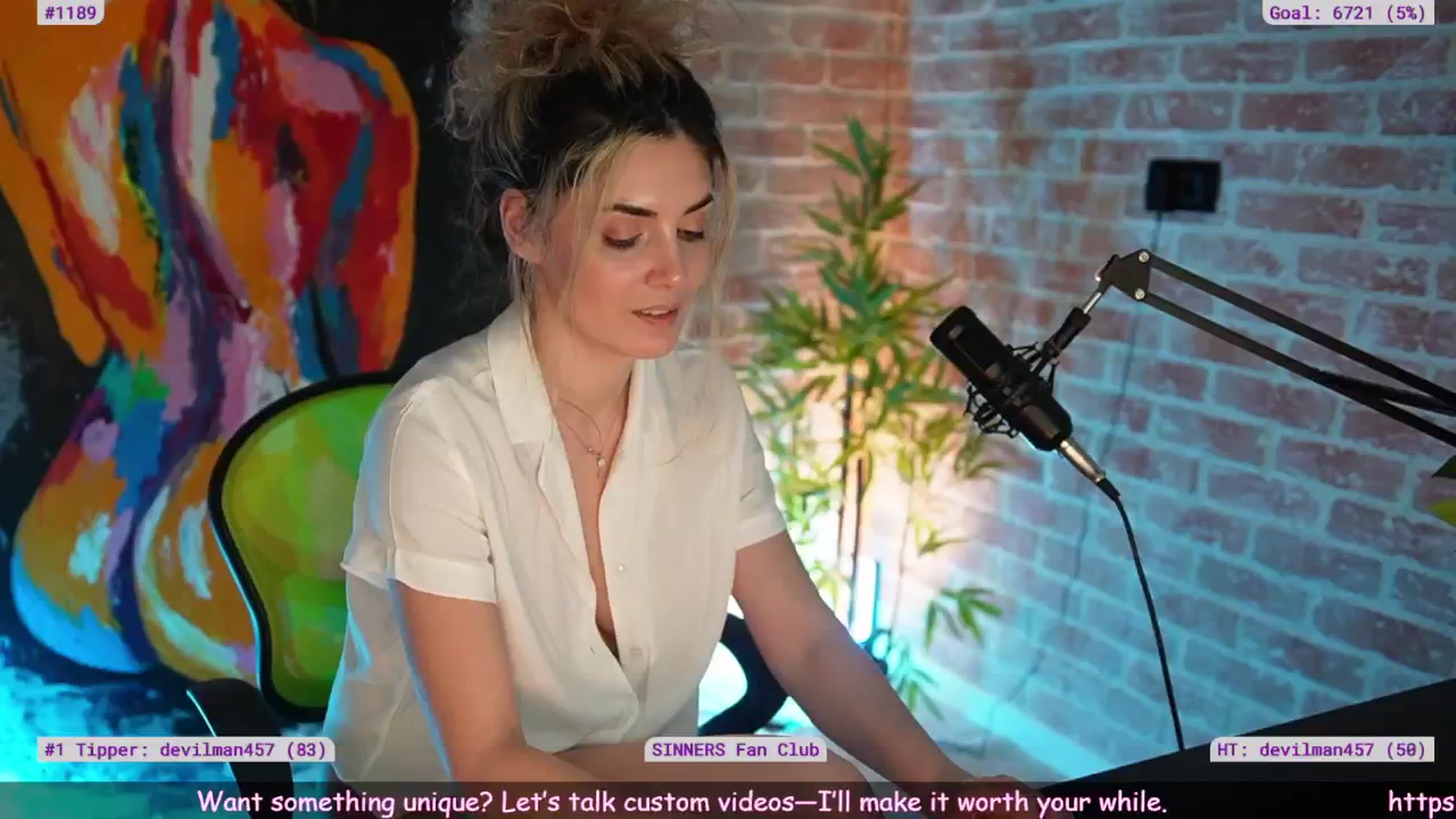 Gallery image thumbnail from Allie_Synn's myfreecams stream on, 01/30/2025, 12:03 image 18 of 20