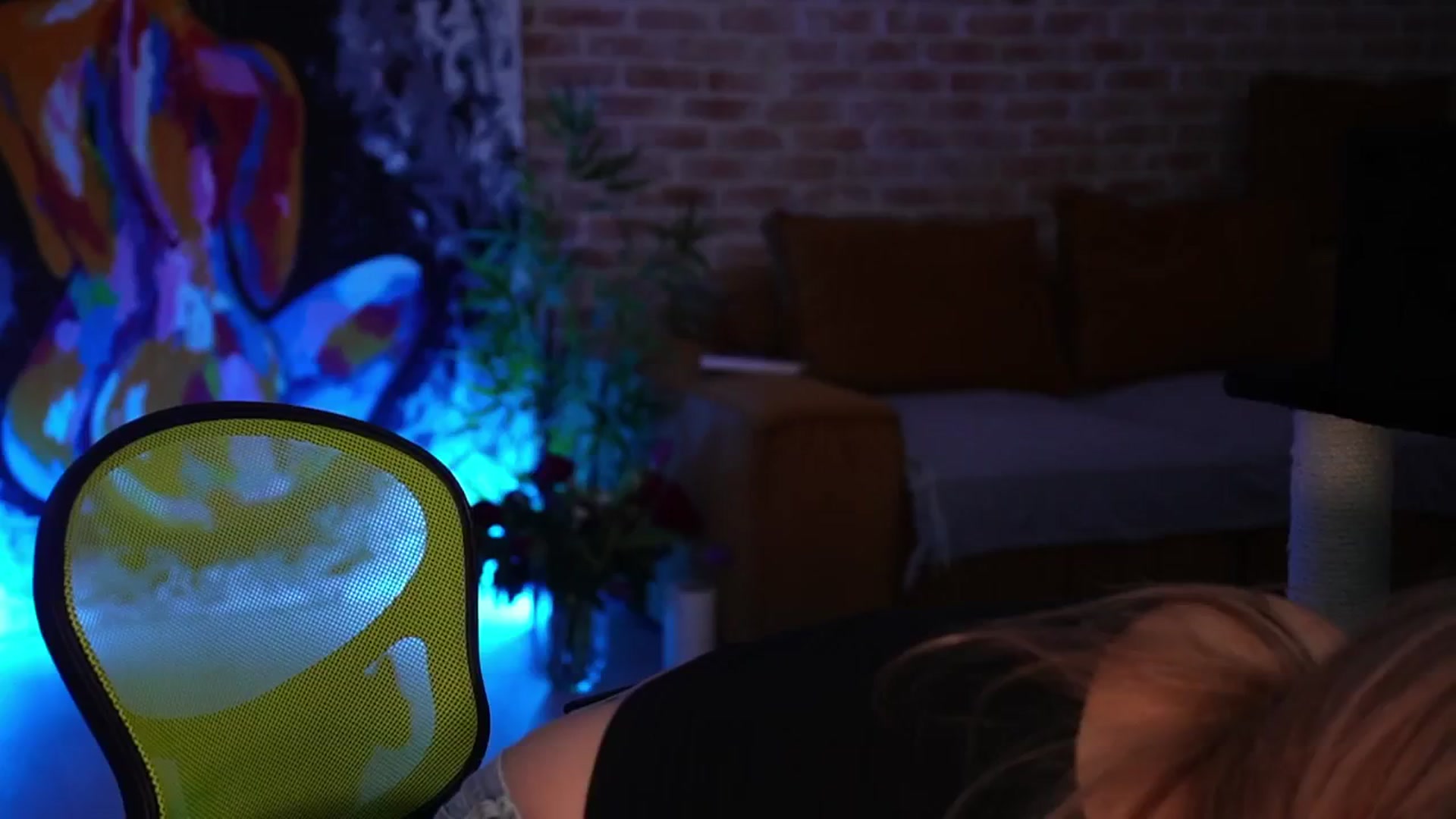 Gallery image thumbnail from Allie_Synn's myfreecams stream on, 02/17/2025, 16:38 image 6 of 20