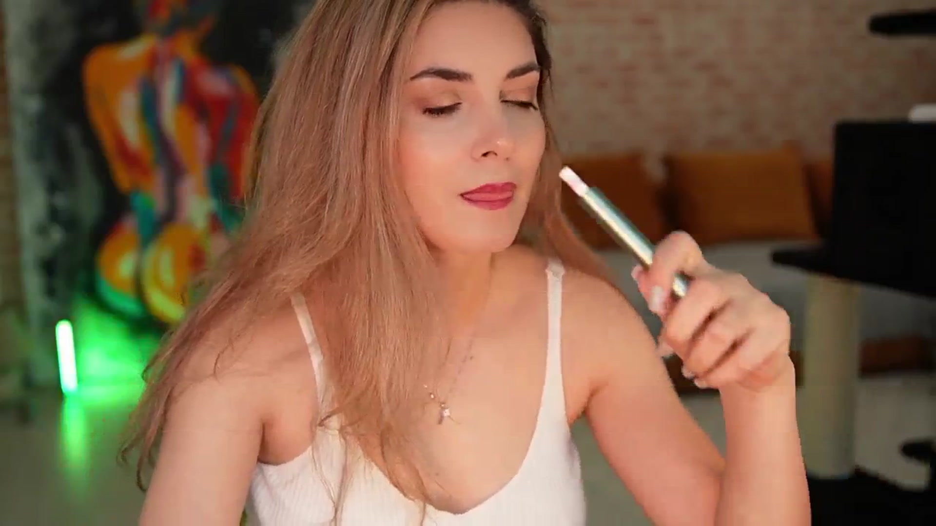Gallery image thumbnail from Allie_Synn's myfreecams stream on, 02/19/2025, 11:06 image 4 of 20