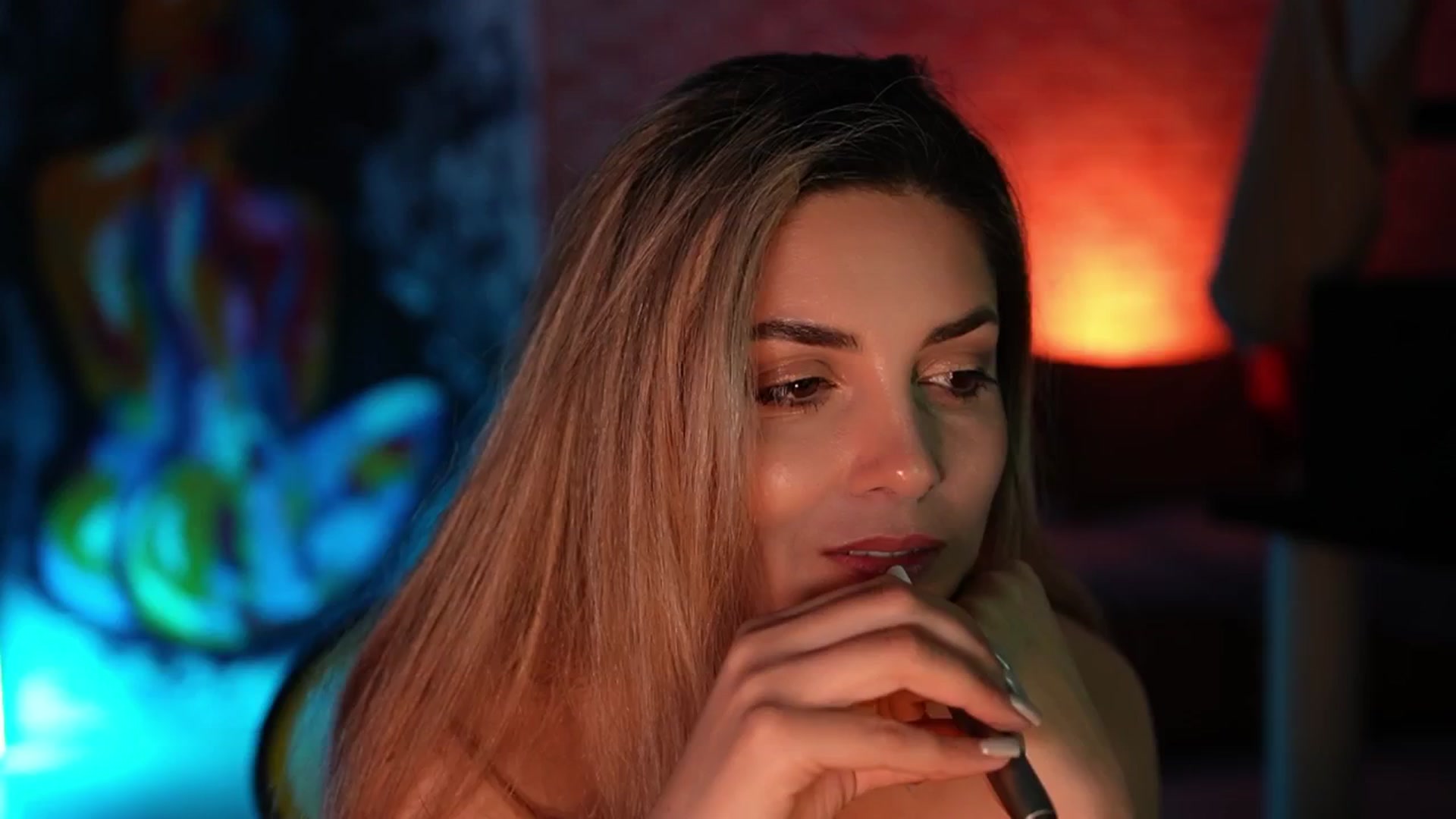Gallery image thumbnail from Allie_Synn's myfreecams stream on, 02/25/2025, 16:44 image 15 of 20