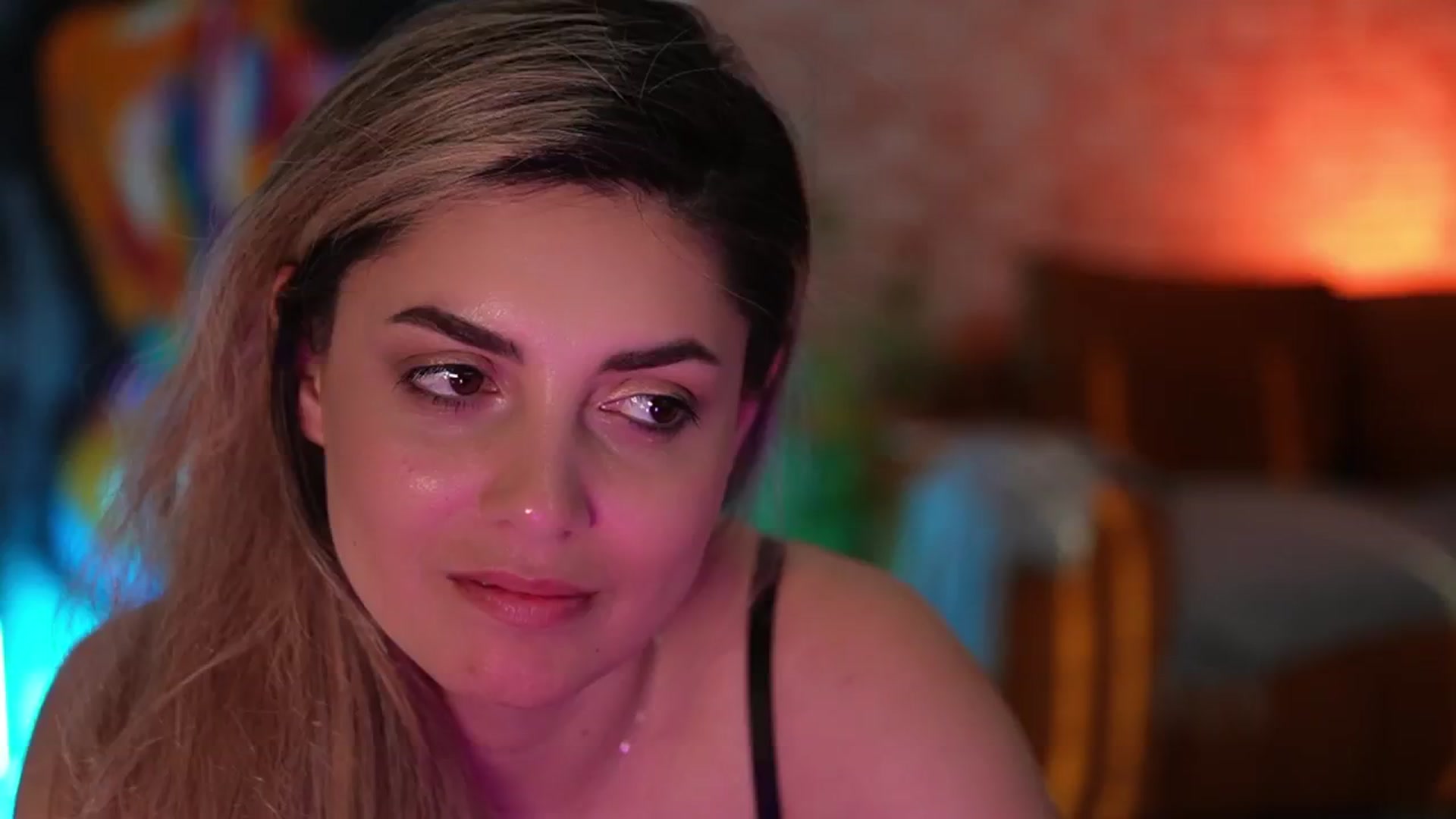 Gallery image thumbnail from Allie_Synn's myfreecams stream on, 02/26/2025, 14:41 image 18 of 20