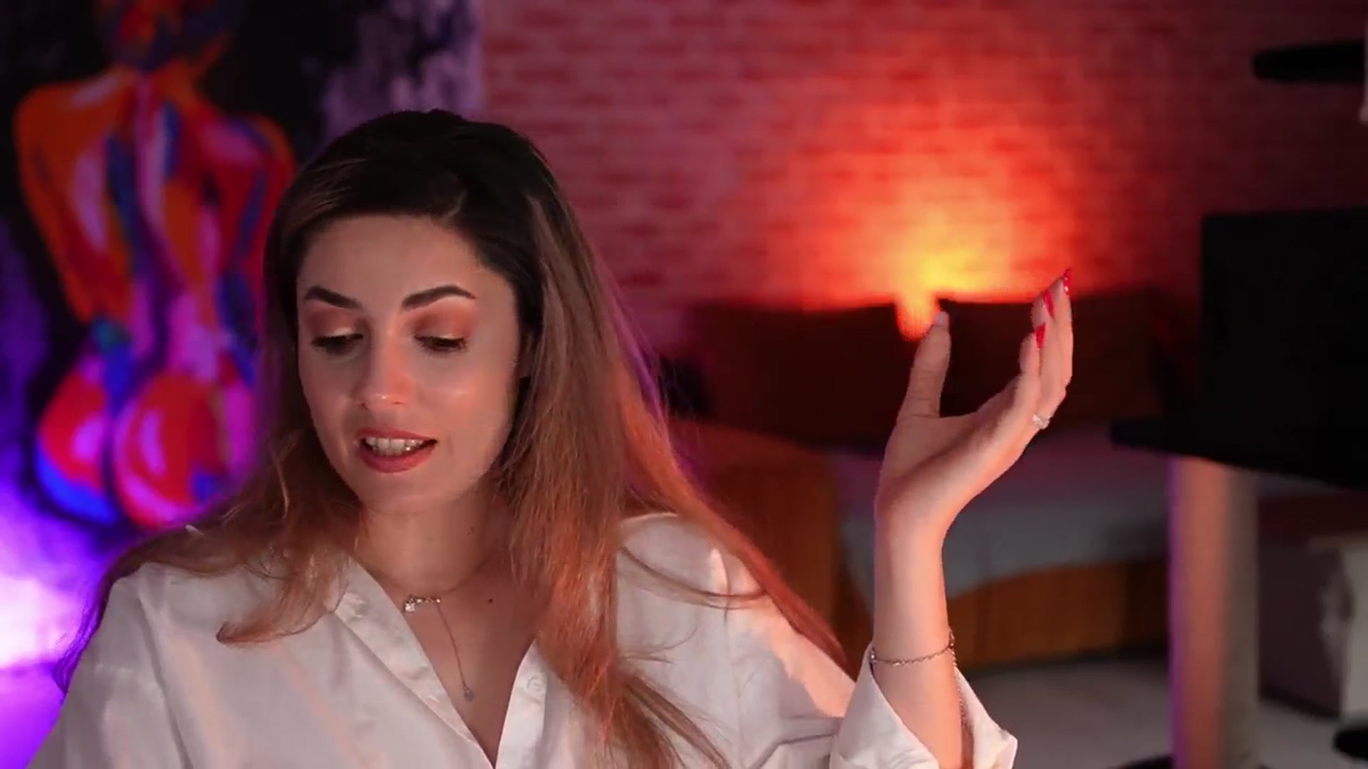 Gallery image thumbnail from Allie_Synn's myfreecams stream on, 04/01/2025, 13:49 image 18 of 20