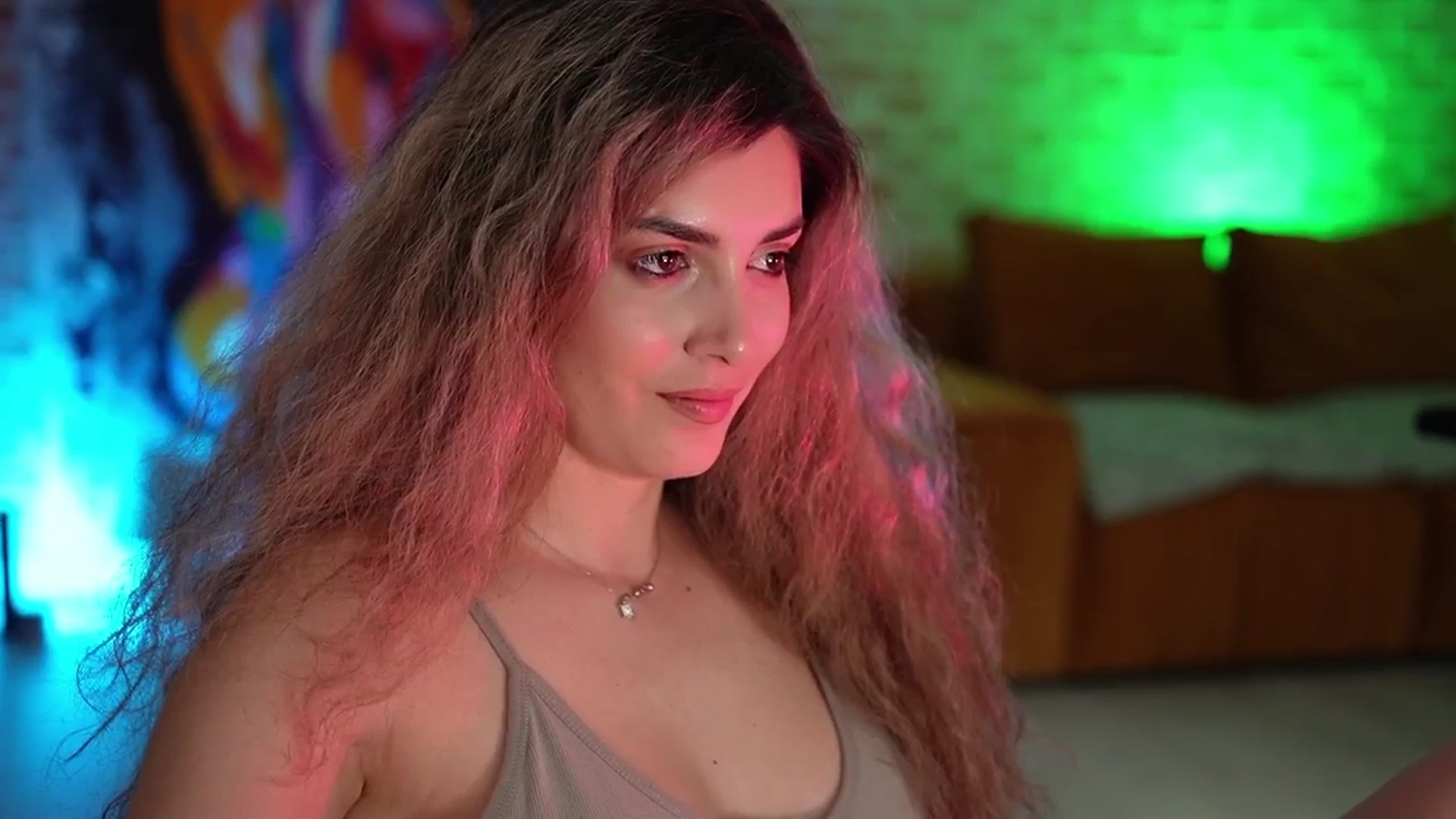 Gallery image thumbnail from Allie_Synn's myfreecams stream on, 04/14/2025, 11:32 image 13 of 20