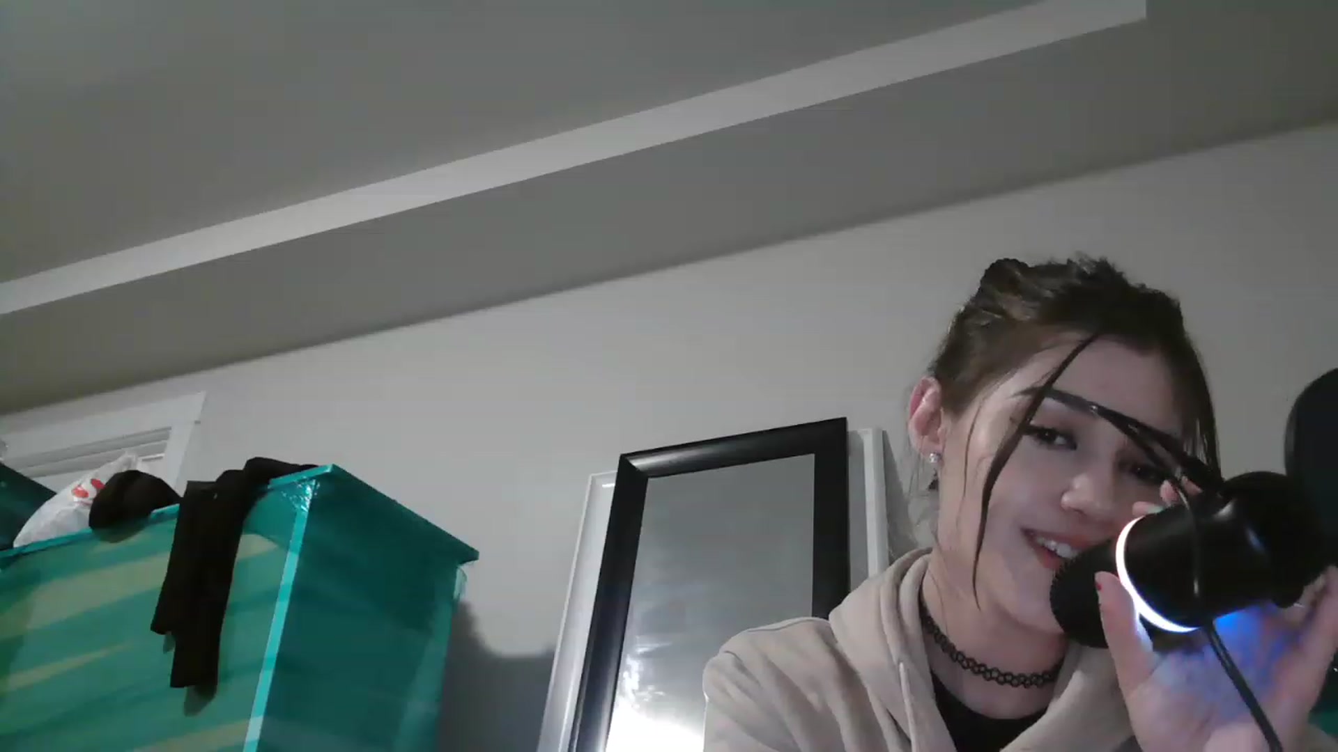 Gallery image thumbnail from Alliecat001's myfreecams stream on, 12/07/2022, 14:02 image 11 of 20