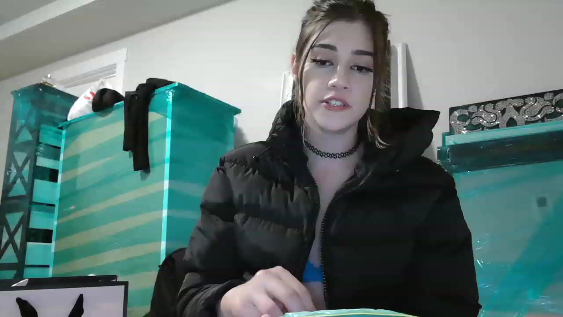Gallery image thumbnail from Alliecat001's myfreecams stream on, 12/07/2022, 14:43 image 6 of 20
