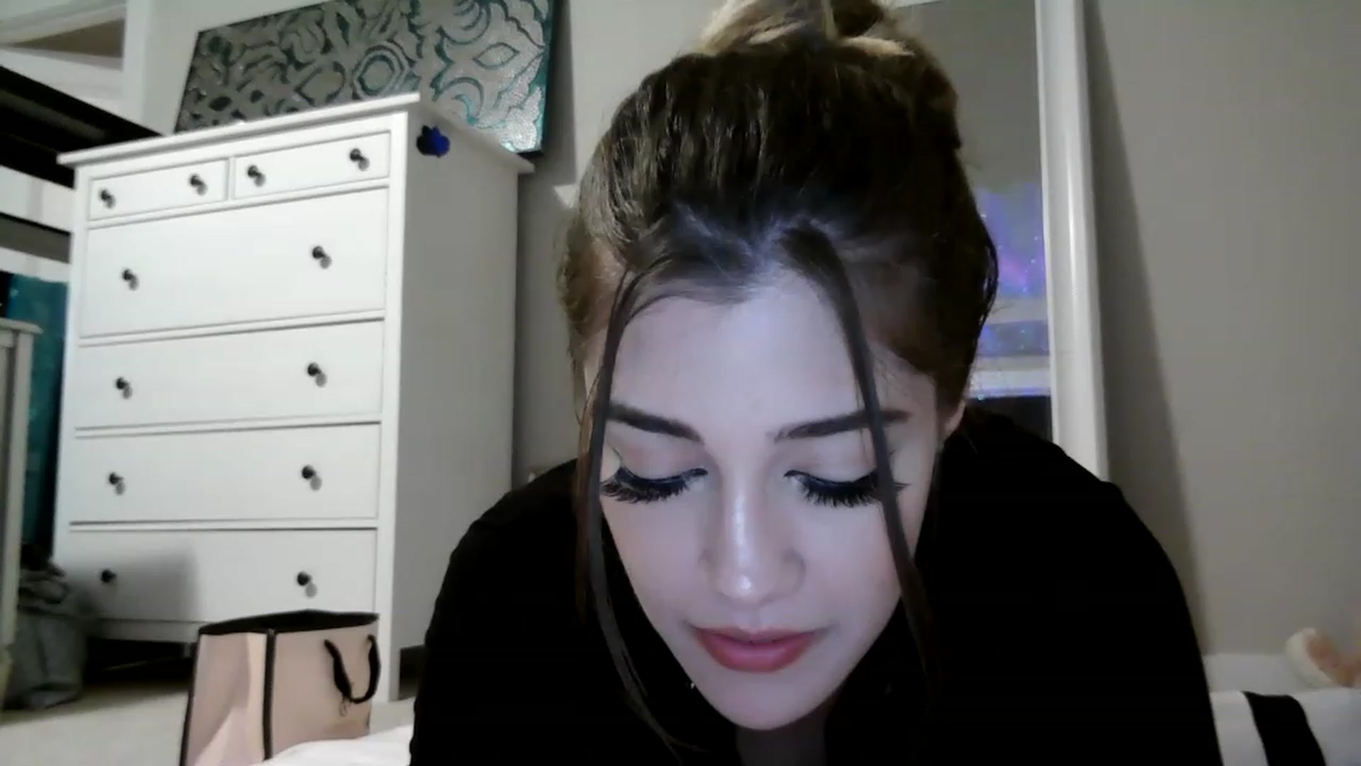 Gallery image thumbnail from Alliecat001's myfreecams stream on, 12/11/2022, 11:53 image 3 of 20
