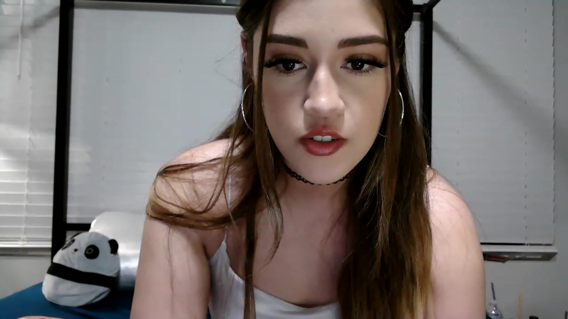 Gallery image thumbnail from Alliecat001's myfreecams stream on, 05/09/2023, 09:07 image 15 of 20