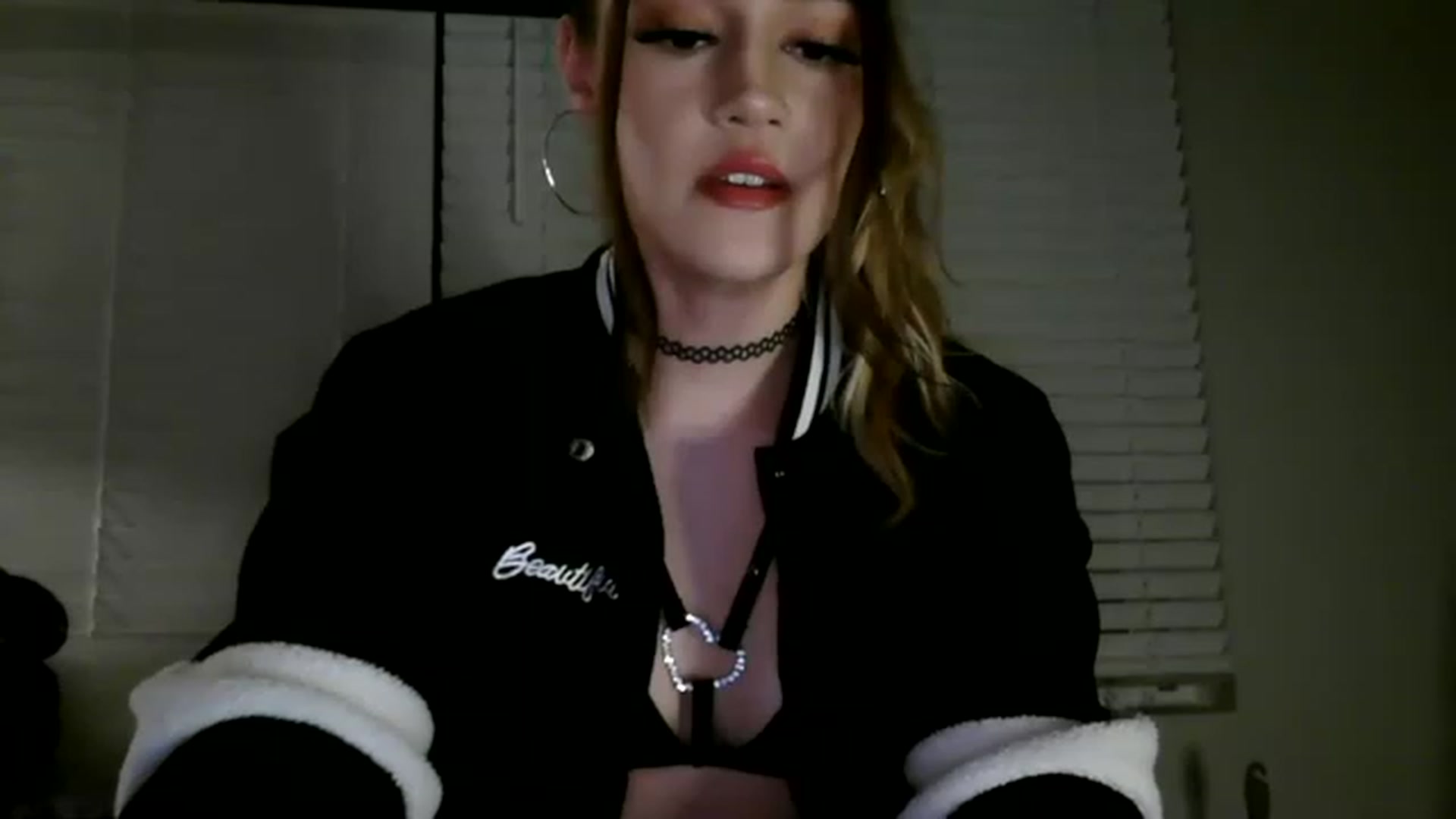 Gallery image thumbnail from Alliecat001's myfreecams stream on, 05/11/2023, 07:18 image 20 of 20