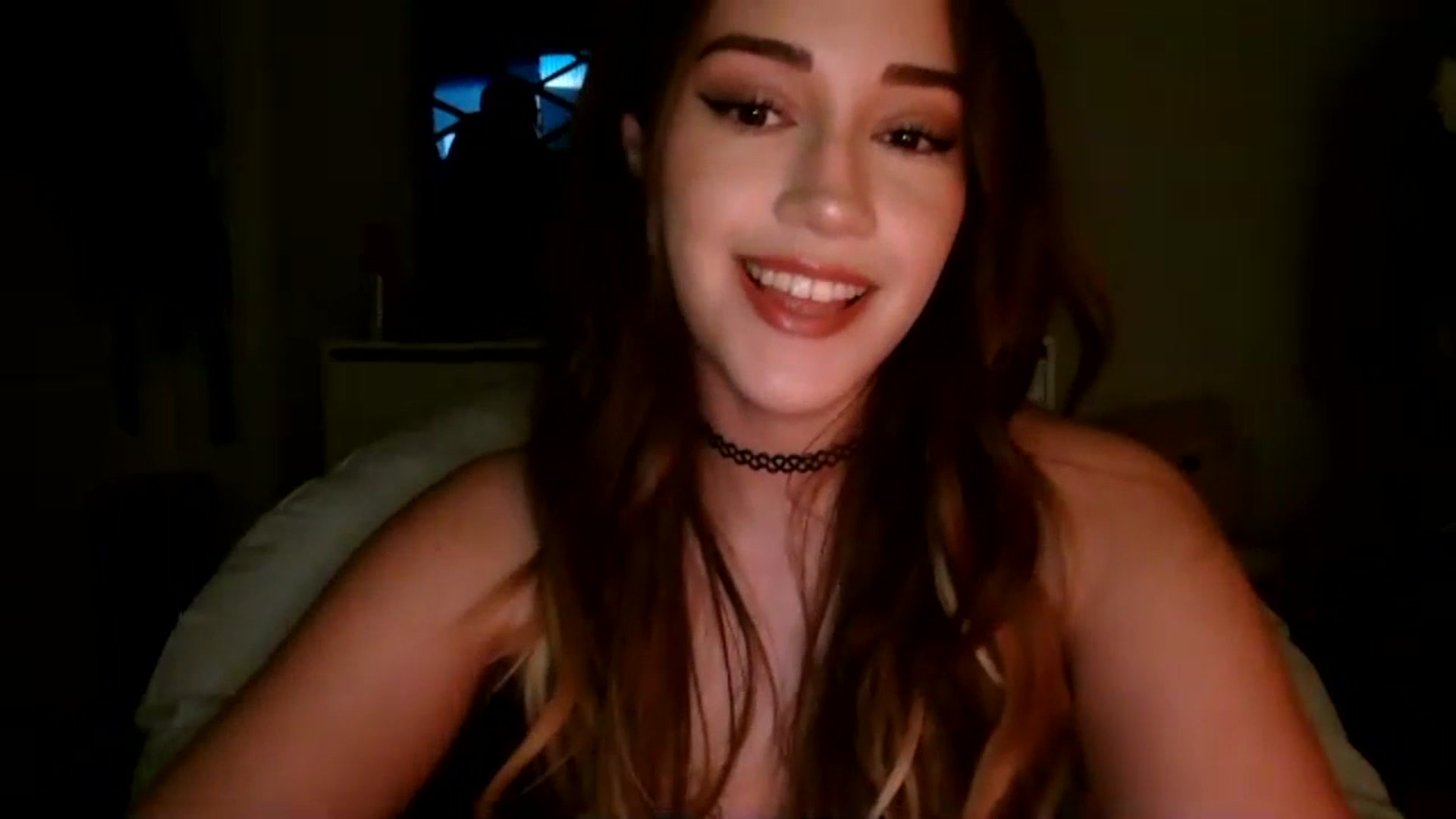 Gallery image thumbnail from Alliecat001's myfreecams stream on, 07/10/2023, 08:47 image 8 of 20