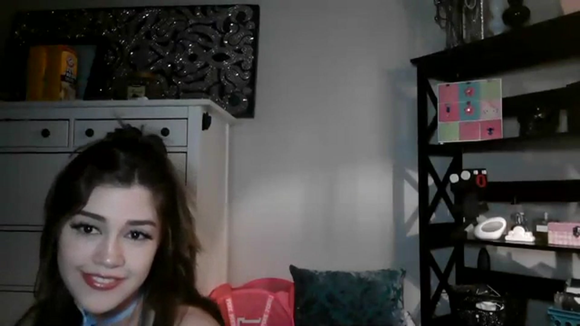 Gallery image thumbnail from Alliecat001's myfreecams stream on, 10/05/2023, 09:54 image 4 of 20