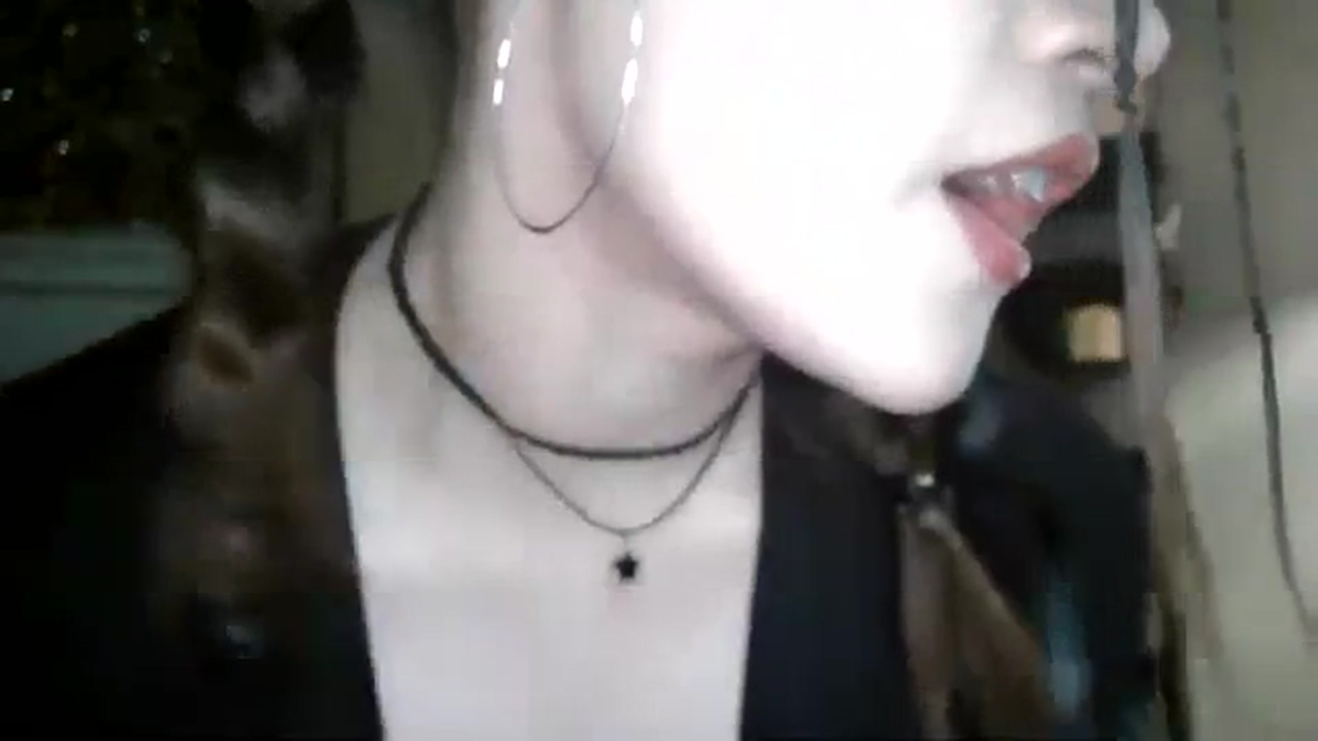 Gallery image thumbnail from Alliecat001's myfreecams stream on, 10/06/2023, 07:55 image 5 of 20