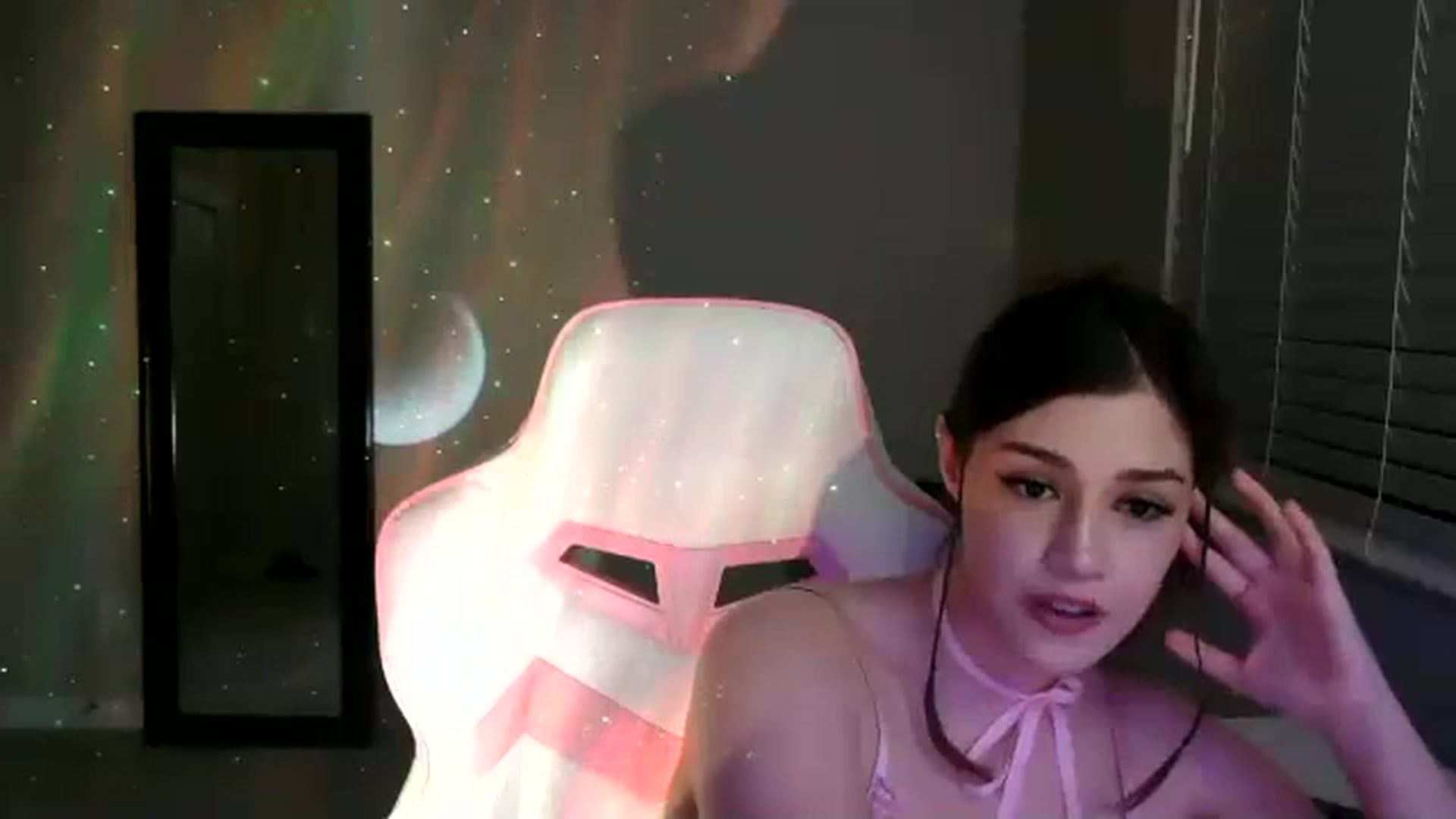 Gallery image thumbnail from Alliecat001's myfreecams stream on, 11/11/2023, 09:02 image 17 of 20