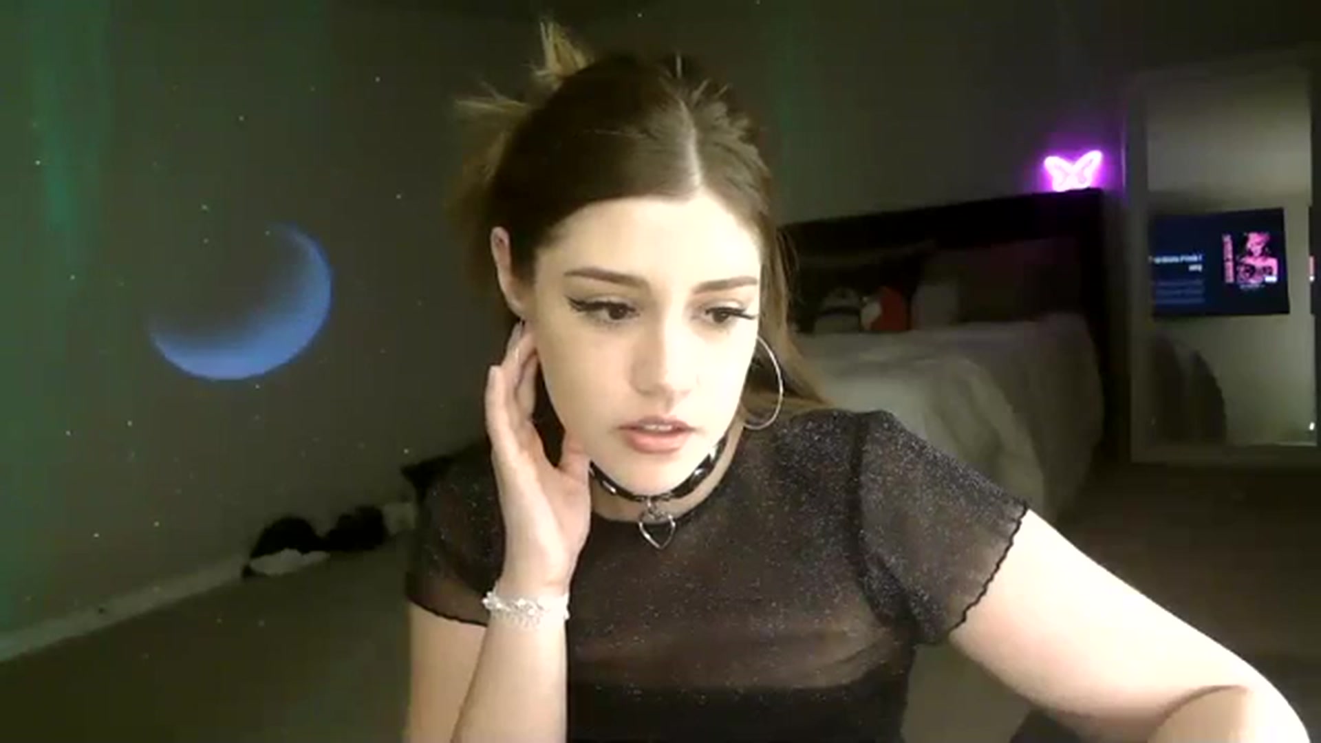 Gallery image thumbnail from Alliecat001's myfreecams stream on, 11/25/2023, 07:40 image 17 of 20
