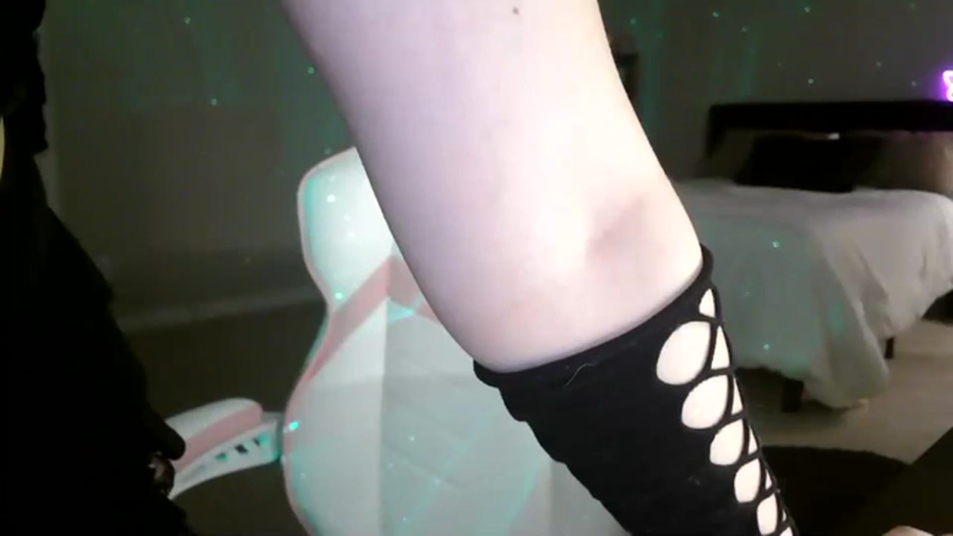 Gallery image thumbnail from Alliecat001's myfreecams stream on, 11/30/2023, 06:53 image 7 of 20