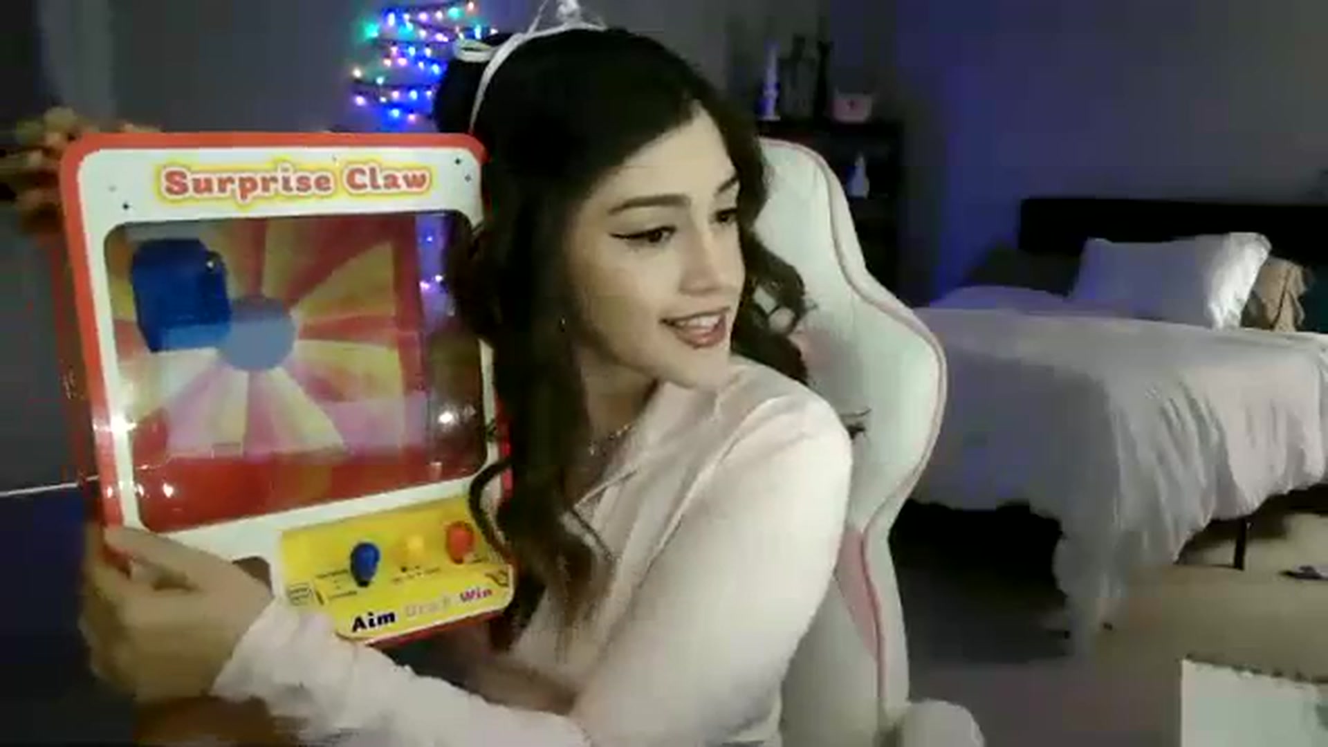 Gallery image thumbnail from Alliecat001's myfreecams stream on, 01/04/2024, 05:08 image 3 of 20