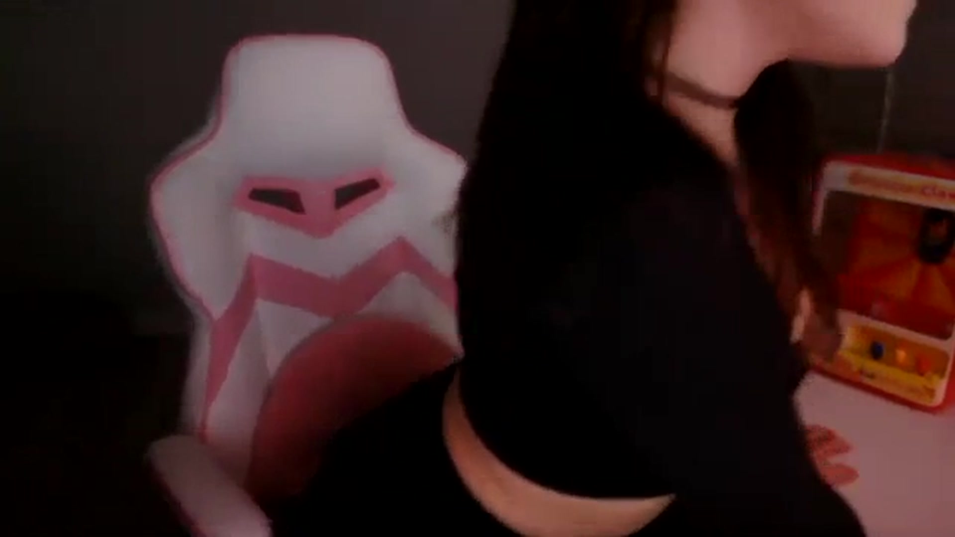 Gallery image thumbnail from Alliecat001's myfreecams stream on, 01/25/2024, 06:59 image 11 of 20