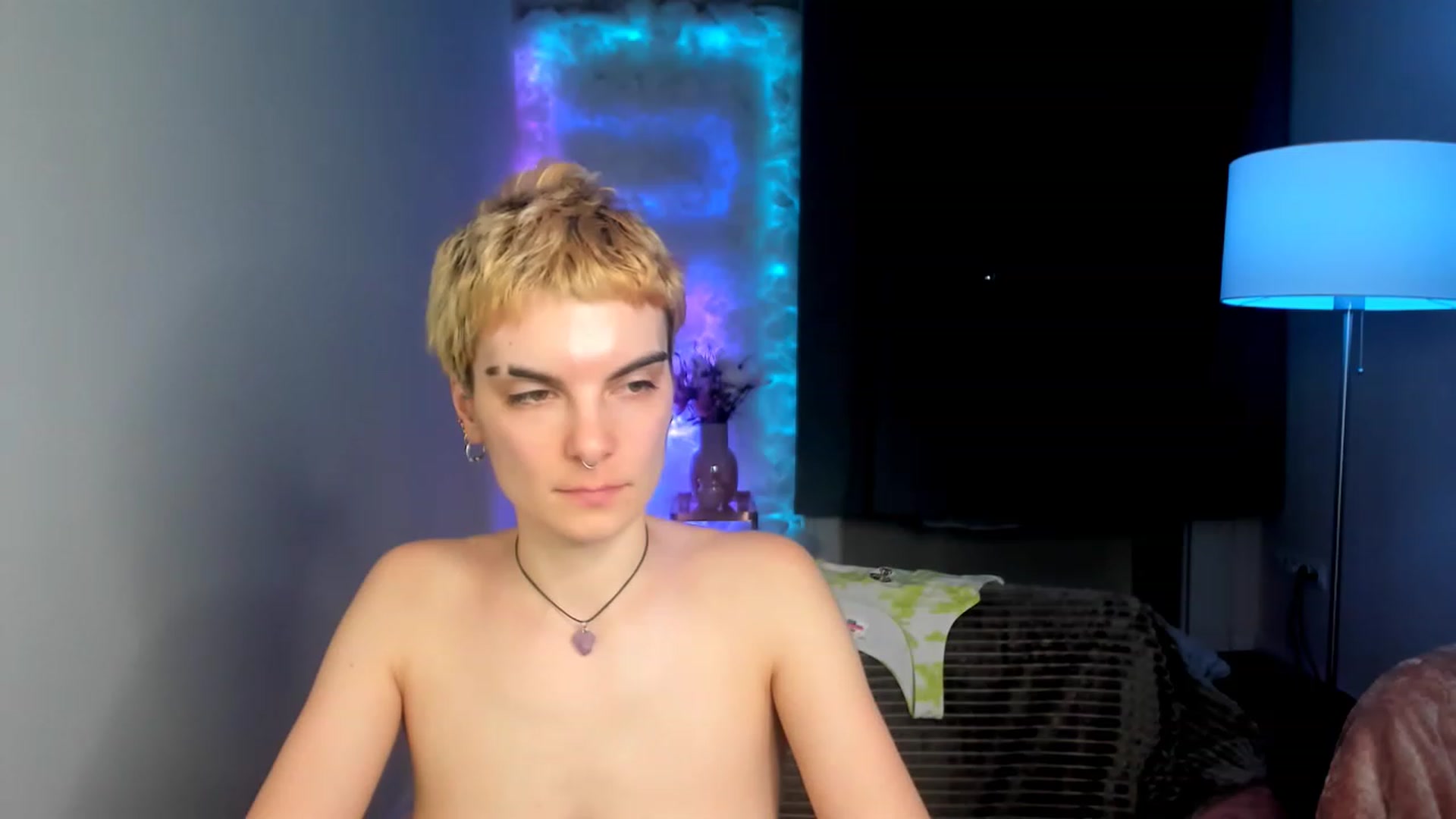 Gallery image thumbnail from AllieeSmith's myfreecams stream on, 11/14/2022, 21:30 image 12 of 20