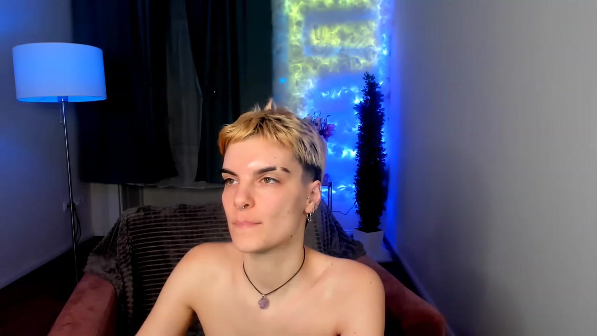 Gallery image thumbnail from AllieeSmith's myfreecams stream on, 11/21/2022, 03:20 image 16 of 20