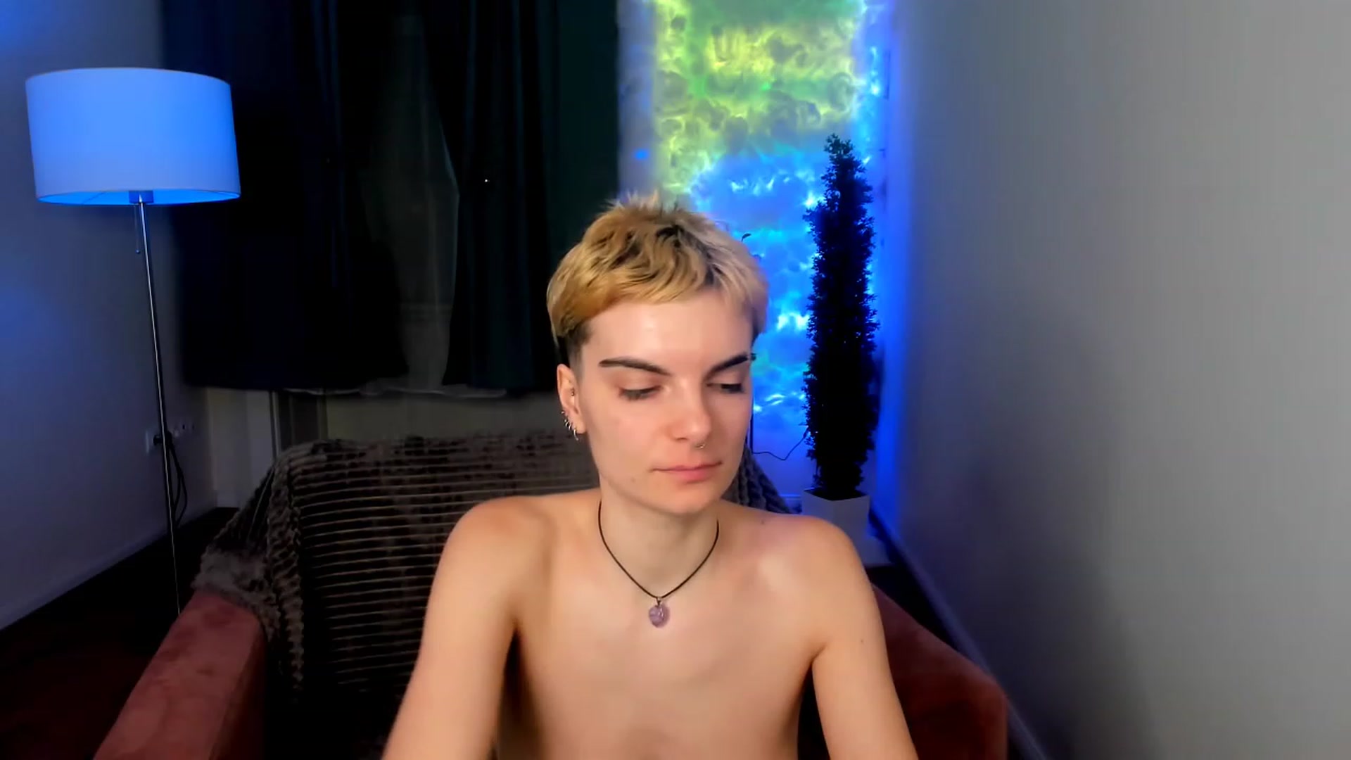 Gallery image thumbnail from AllieeSmith's myfreecams stream on, 11/21/2022, 03:20 image 10 of 20