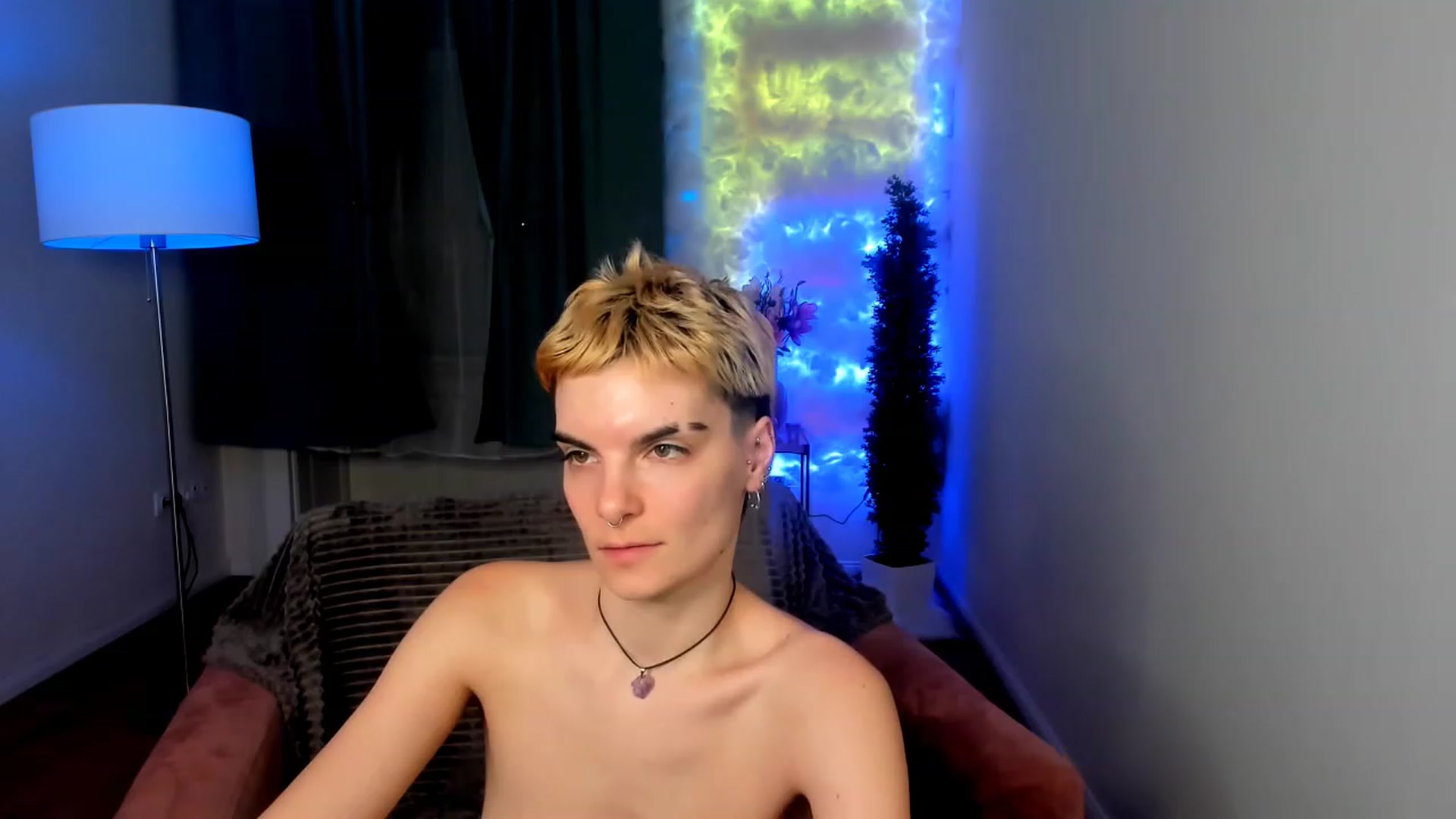 Gallery image thumbnail from AllieeSmith's myfreecams stream on, 11/21/2022, 03:20 image 15 of 20