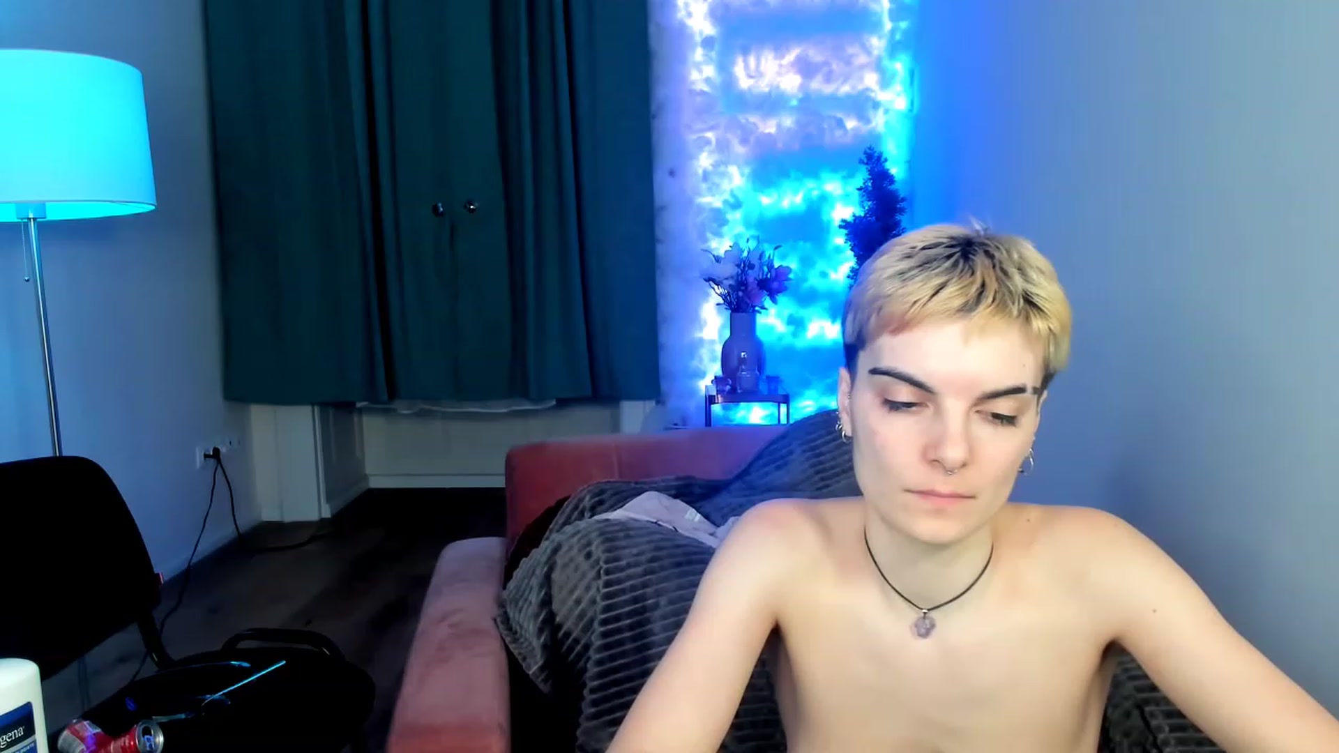 Gallery image thumbnail from AllieeSmith's myfreecams stream on, 11/25/2022, 03:32 image 5 of 20