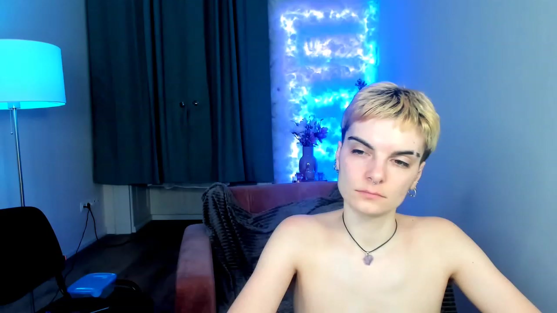 Gallery image thumbnail from AllieeSmith's myfreecams stream on, 11/25/2022, 03:32 image 19 of 20
