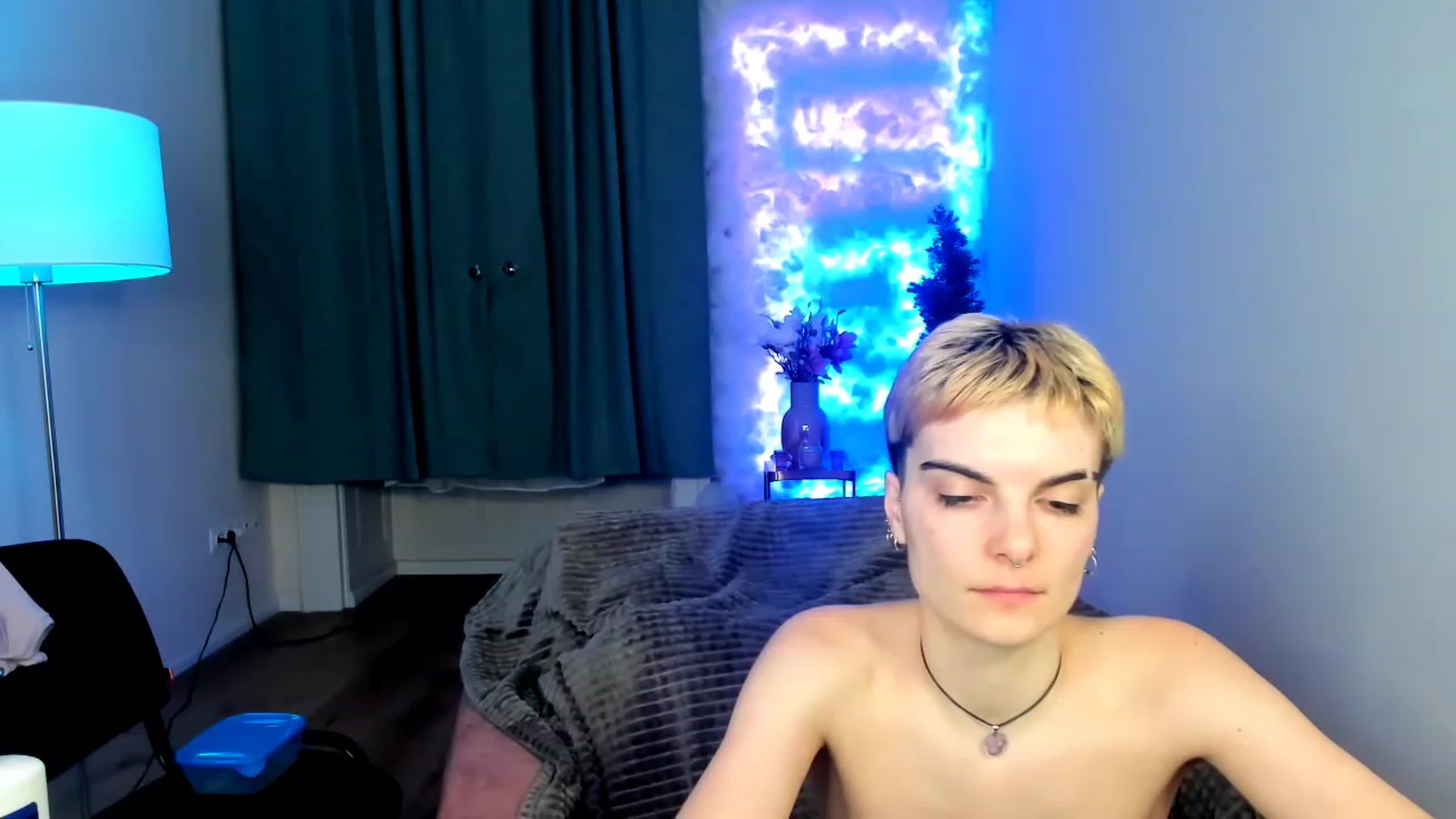 Gallery image thumbnail from AllieeSmith's myfreecams stream on, 11/25/2022, 03:32 image 13 of 20