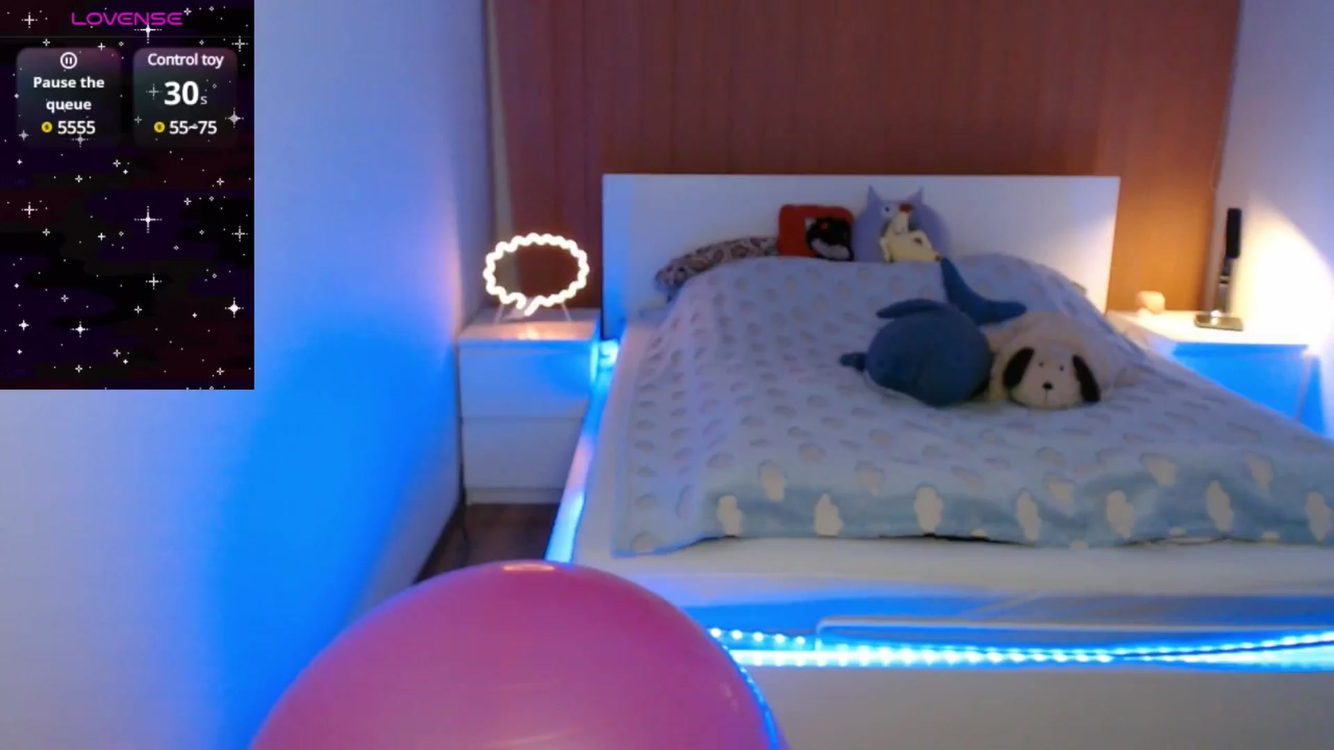 Gallery image thumbnail from AllieeSmith's myfreecams stream on, 11/11/2024, 16:45 image 5 of 20