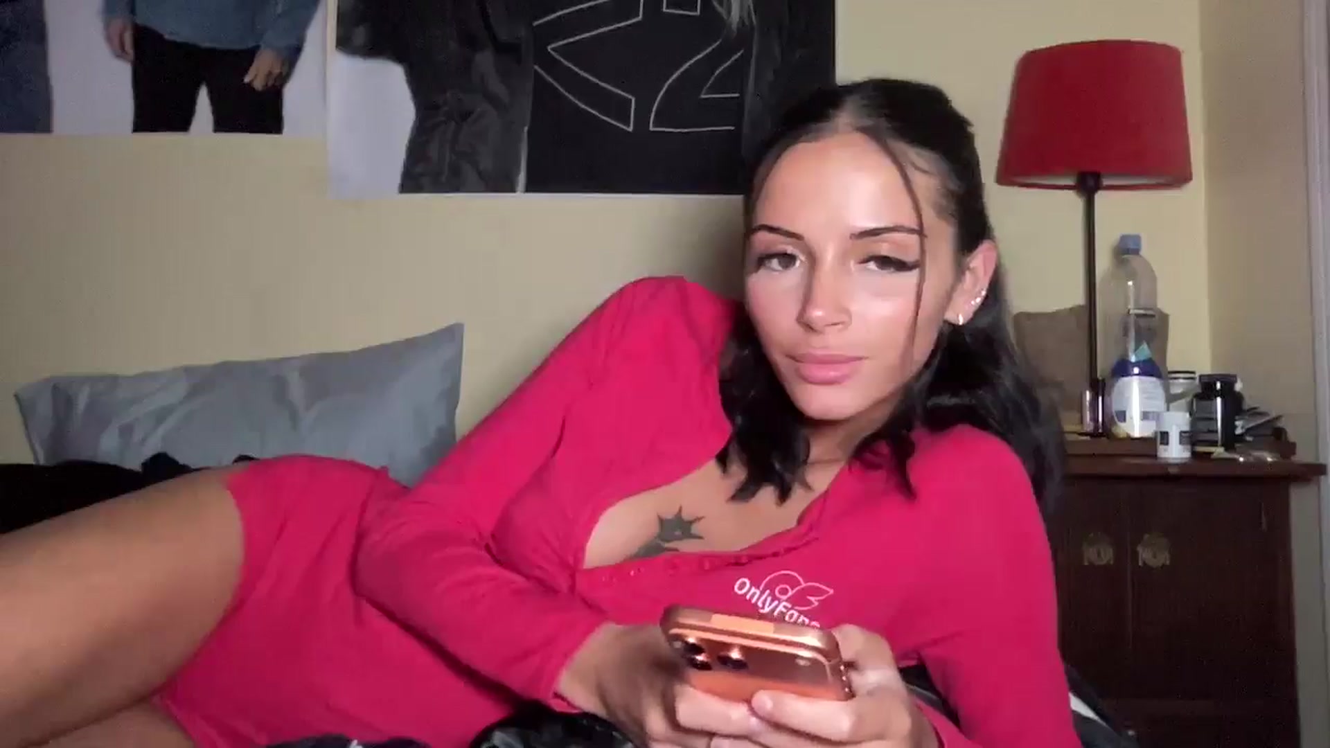 Gallery image thumbnail from Alliefrost's myfreecams stream on, 10/12/2025, 04:28 image 14 of 20