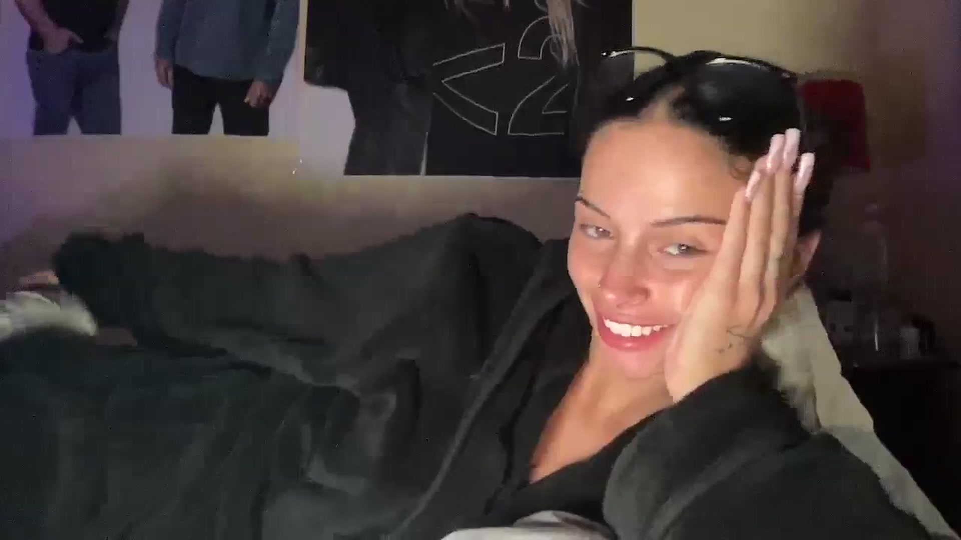 Gallery image thumbnail from Alliefrost's myfreecams stream on, 10/23/2025, 04:39 image 4 of 20
