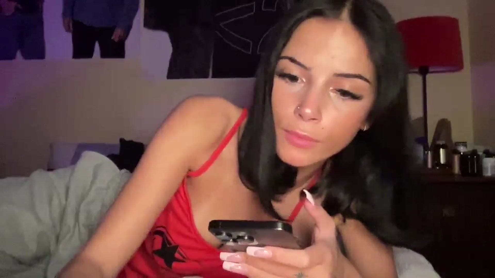 Gallery image thumbnail from Alliefrost's myfreecams stream on, 10/30/2025, 03:42 image 5 of 20